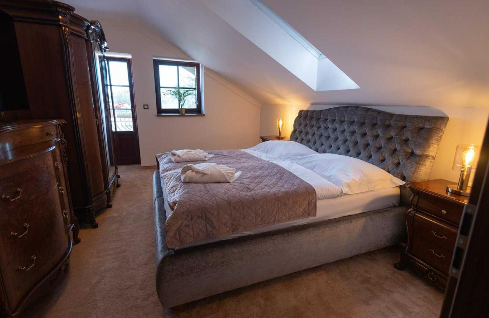 Superior One-Bedroom Apartment photo 2