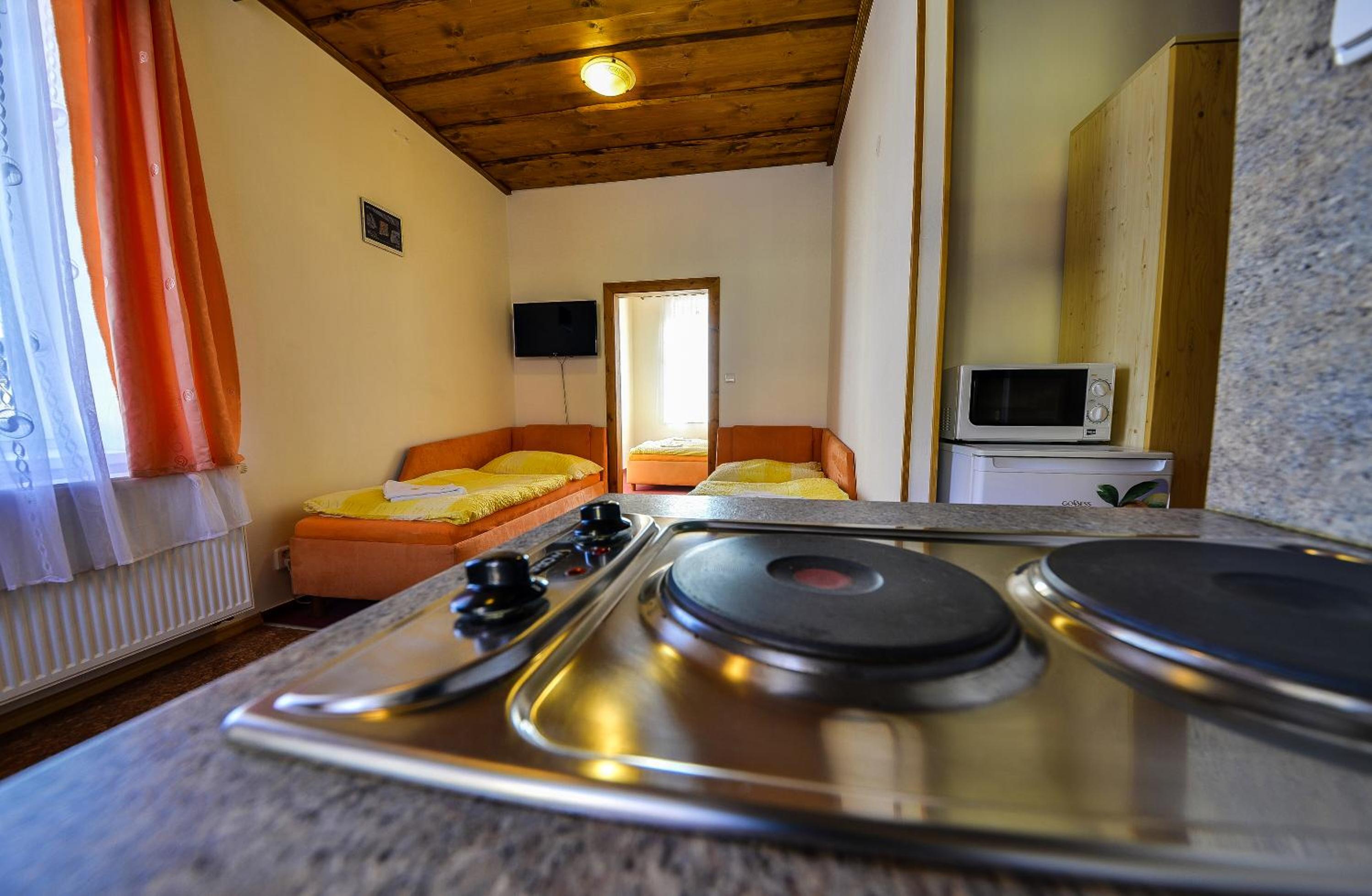 Two-Bedroom Suite photo 3
