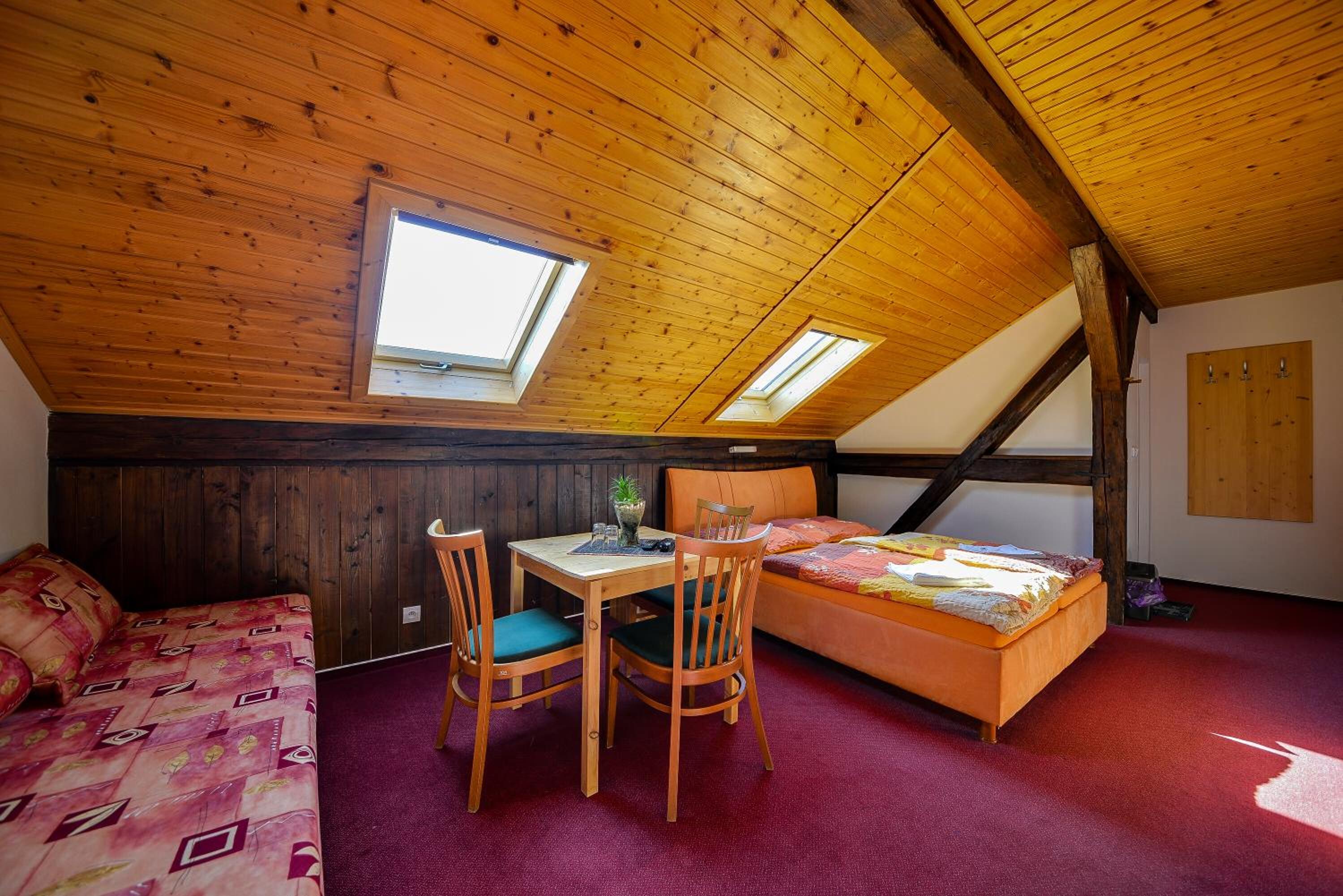 Standard Triple Room photo 2