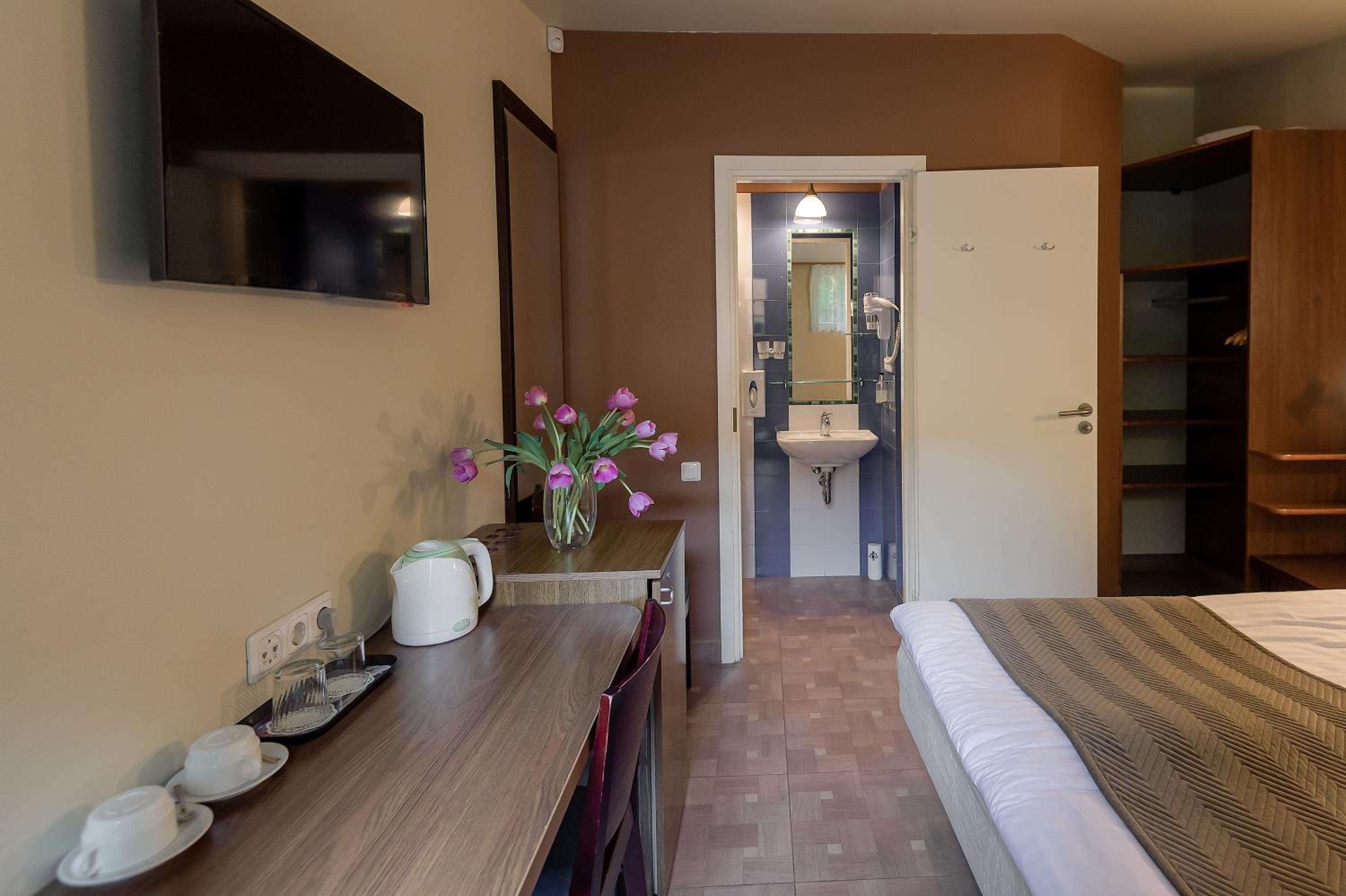 Apartment - Ground Floor photo 1