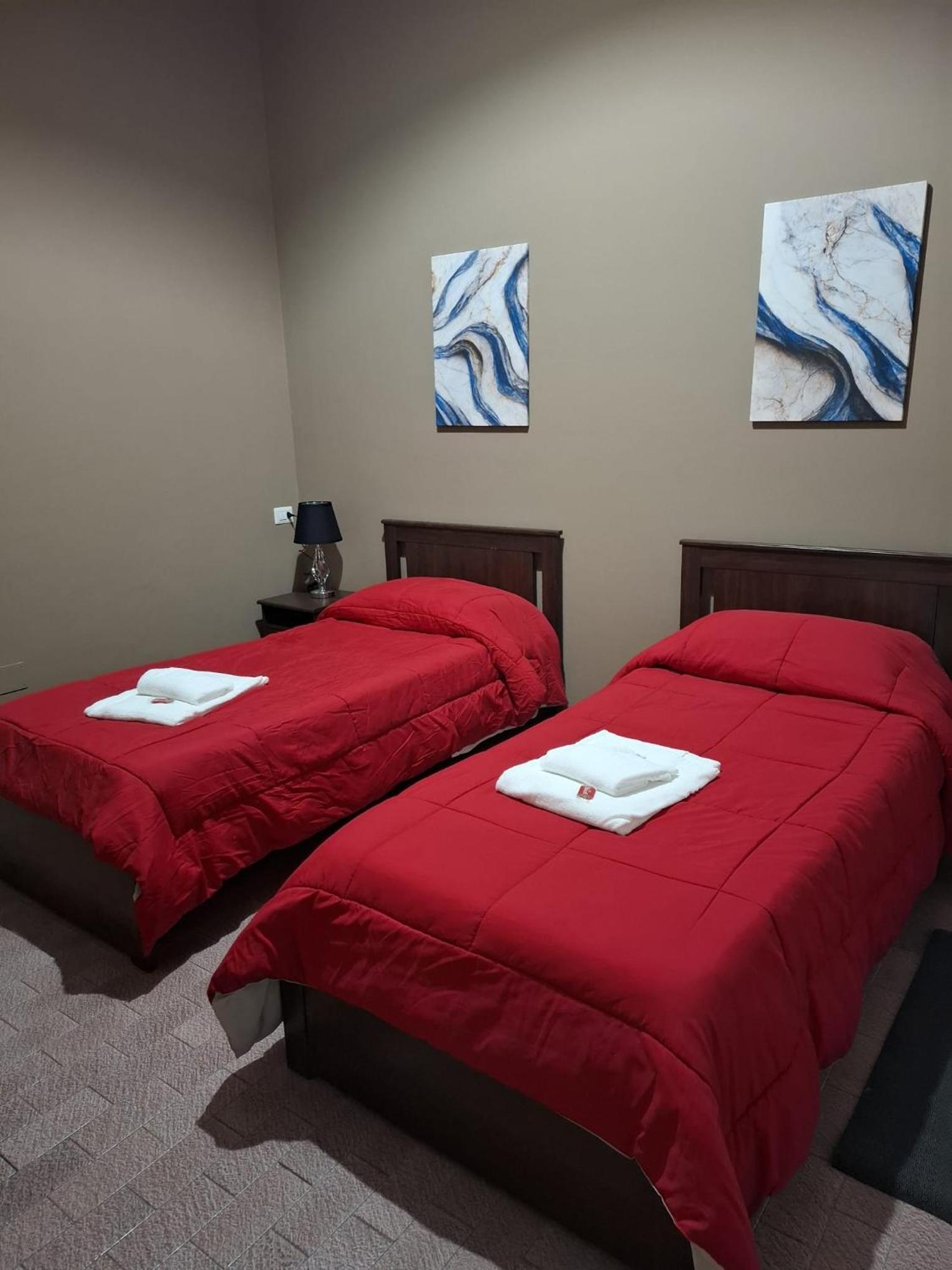 Deluxe Twin Room - Photo 1