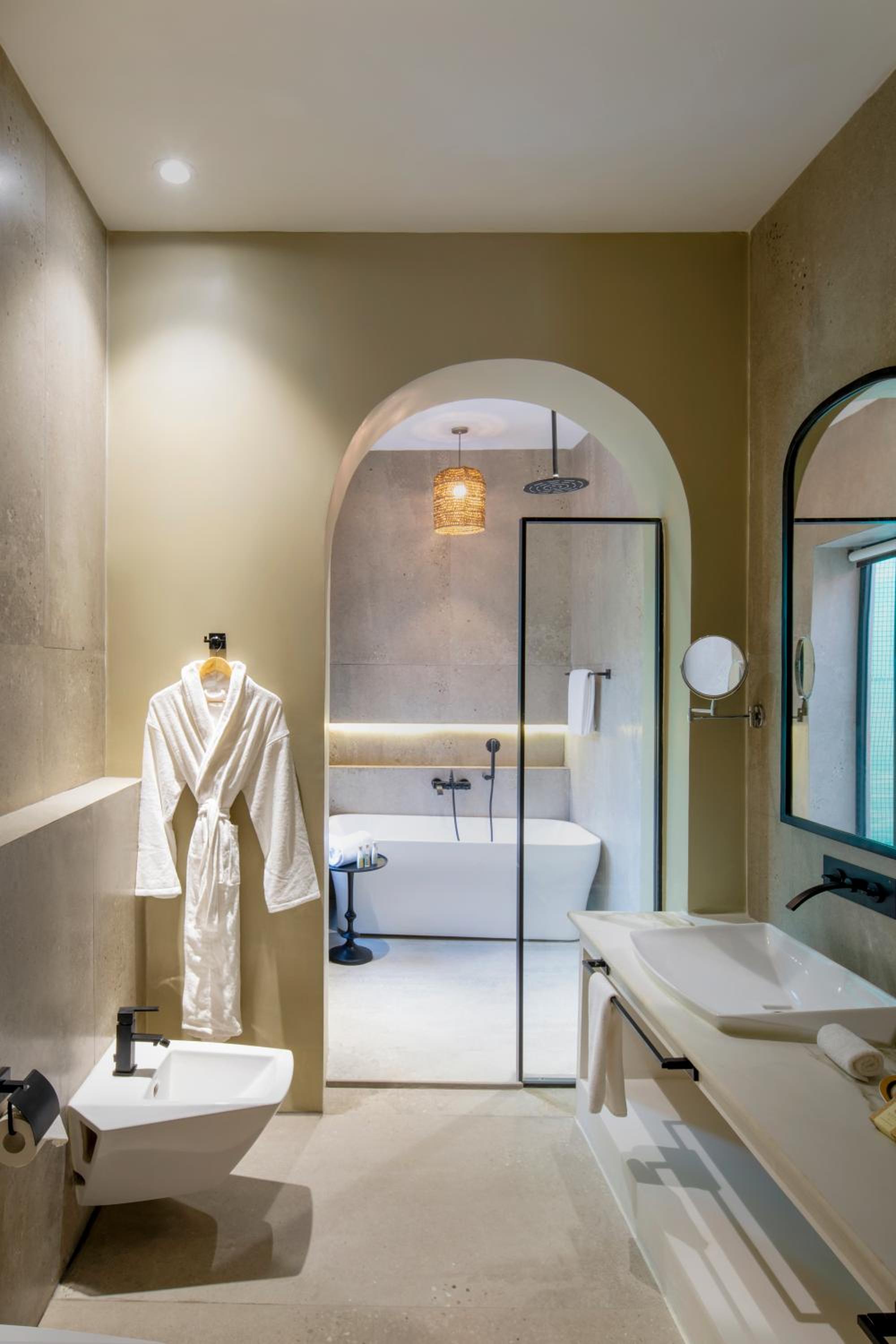 Grand Heritage Suite - Photo 2