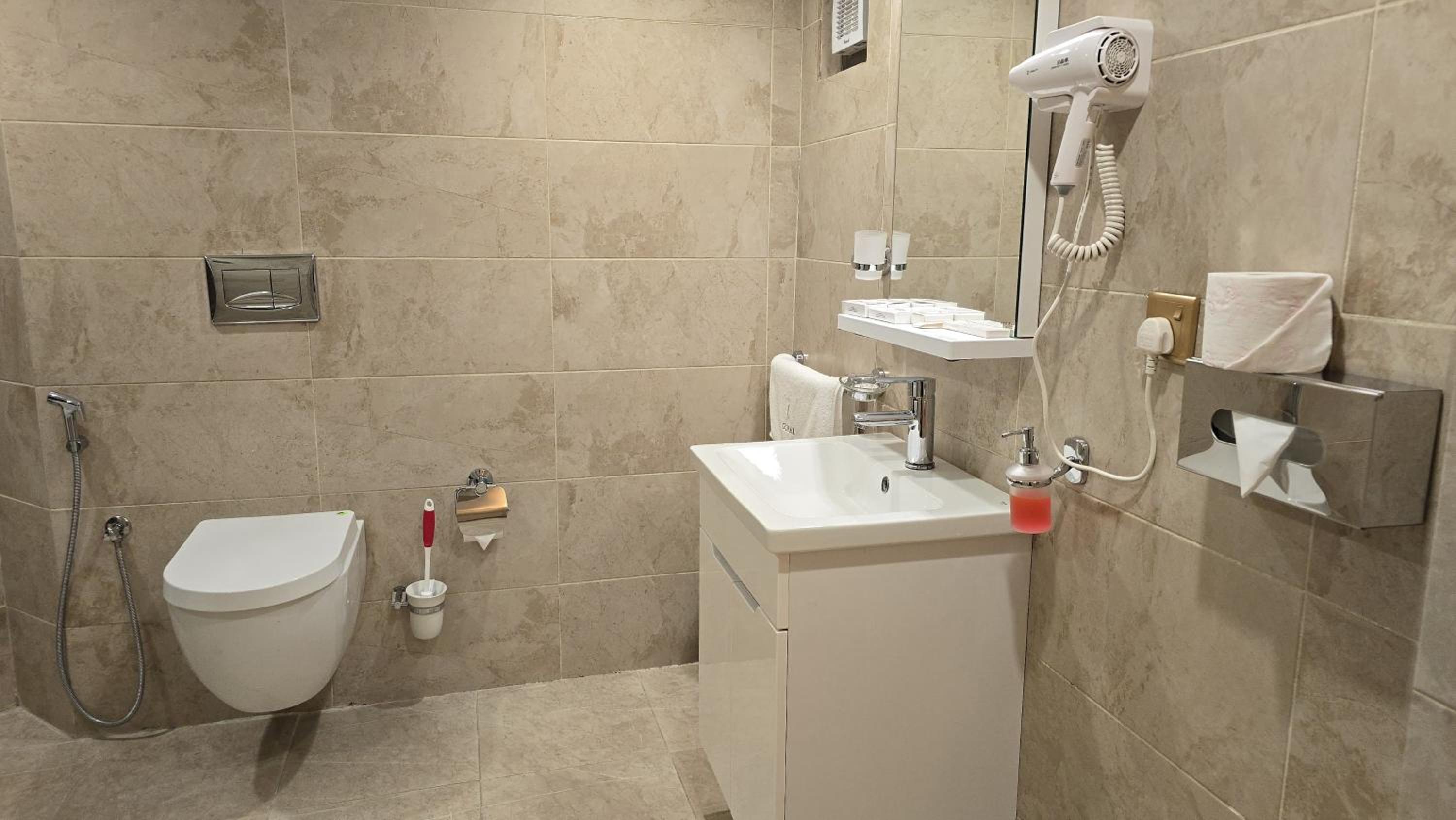 Executive Suite photo 2