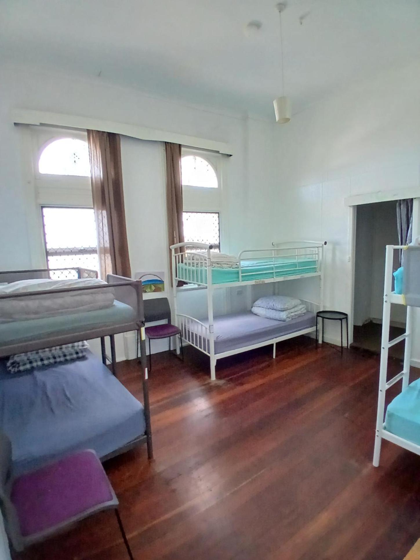 Bed in 6-Bed Female Dormitory Room photo 3