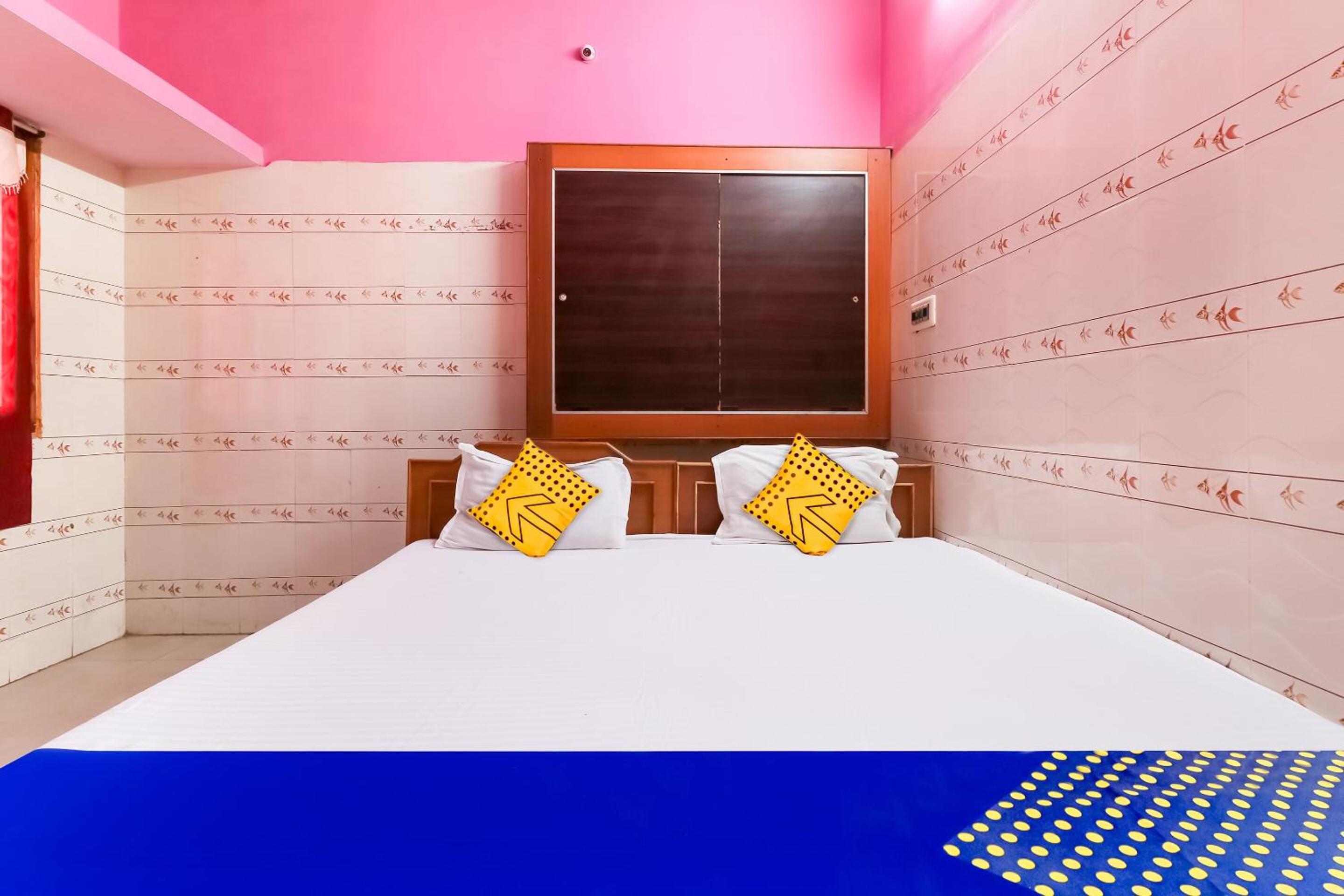 Single Room with Bathroom