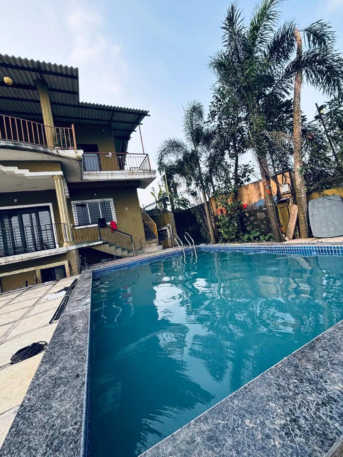 Villa photo 2