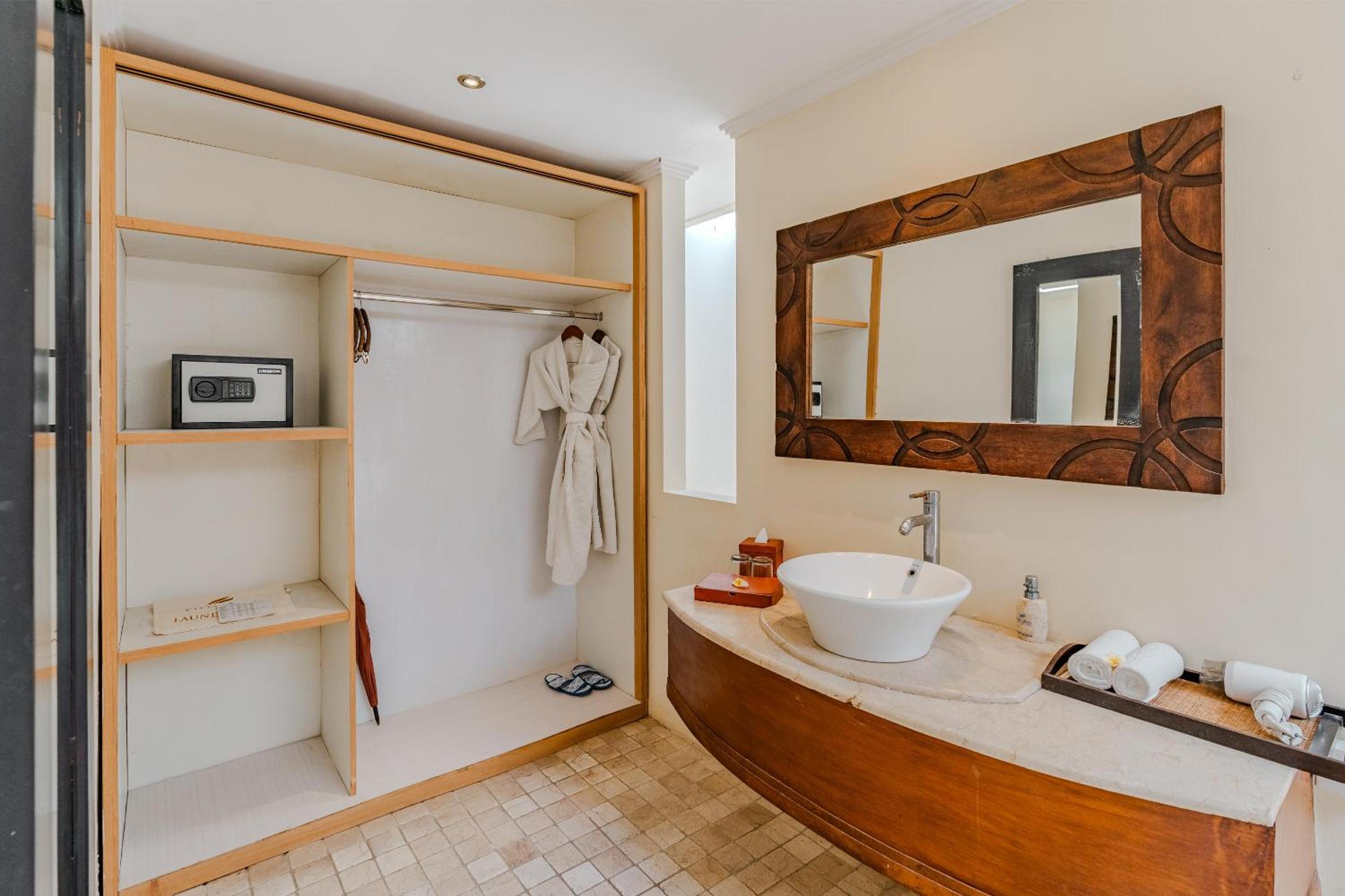 One-Bedroom Kahyangan Villa with Private Pool - Photo 7