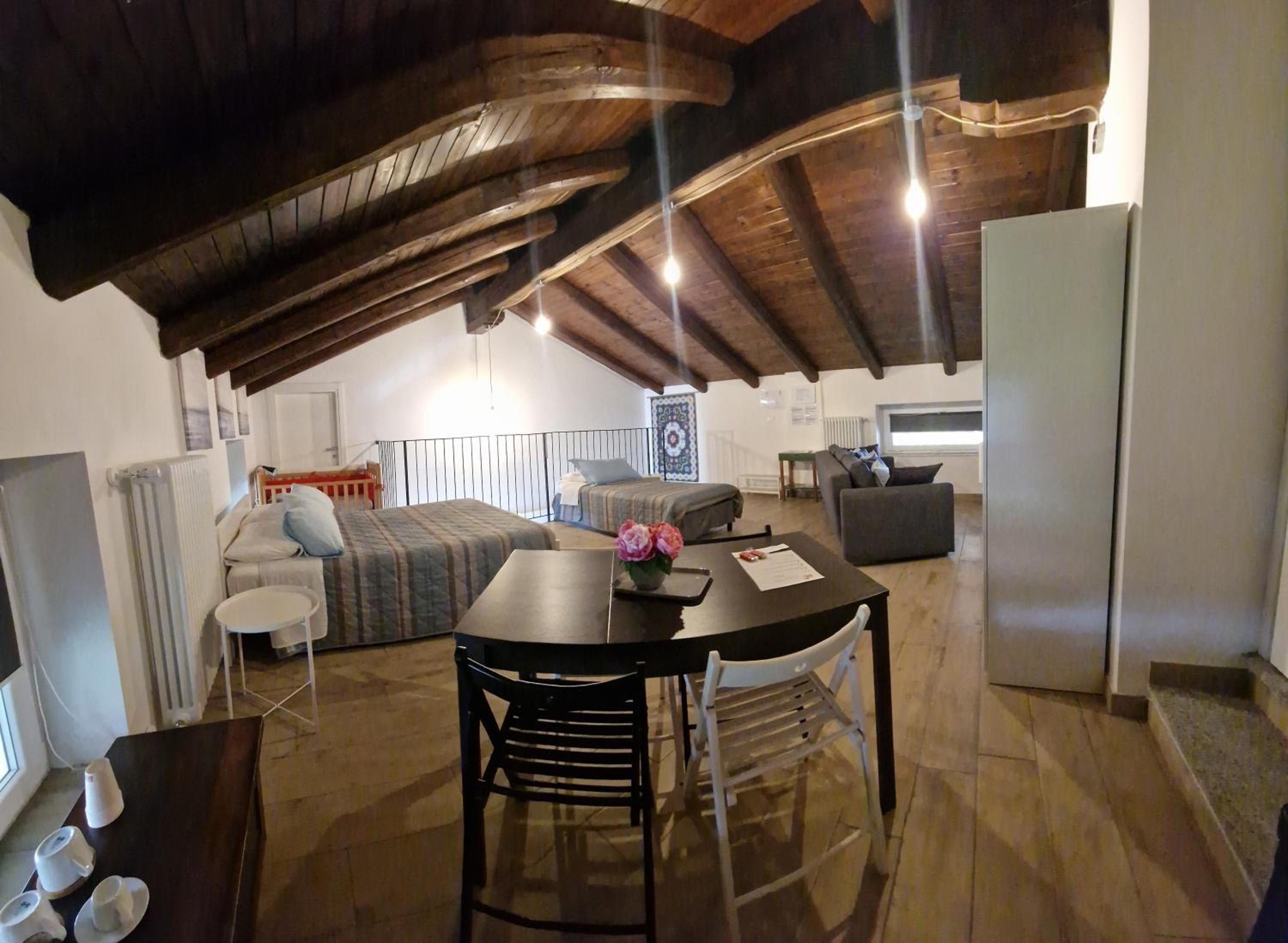 Family Room with Garden View photo 3