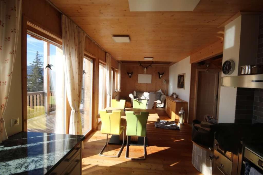 Three-Bedroom Chalet photo 3