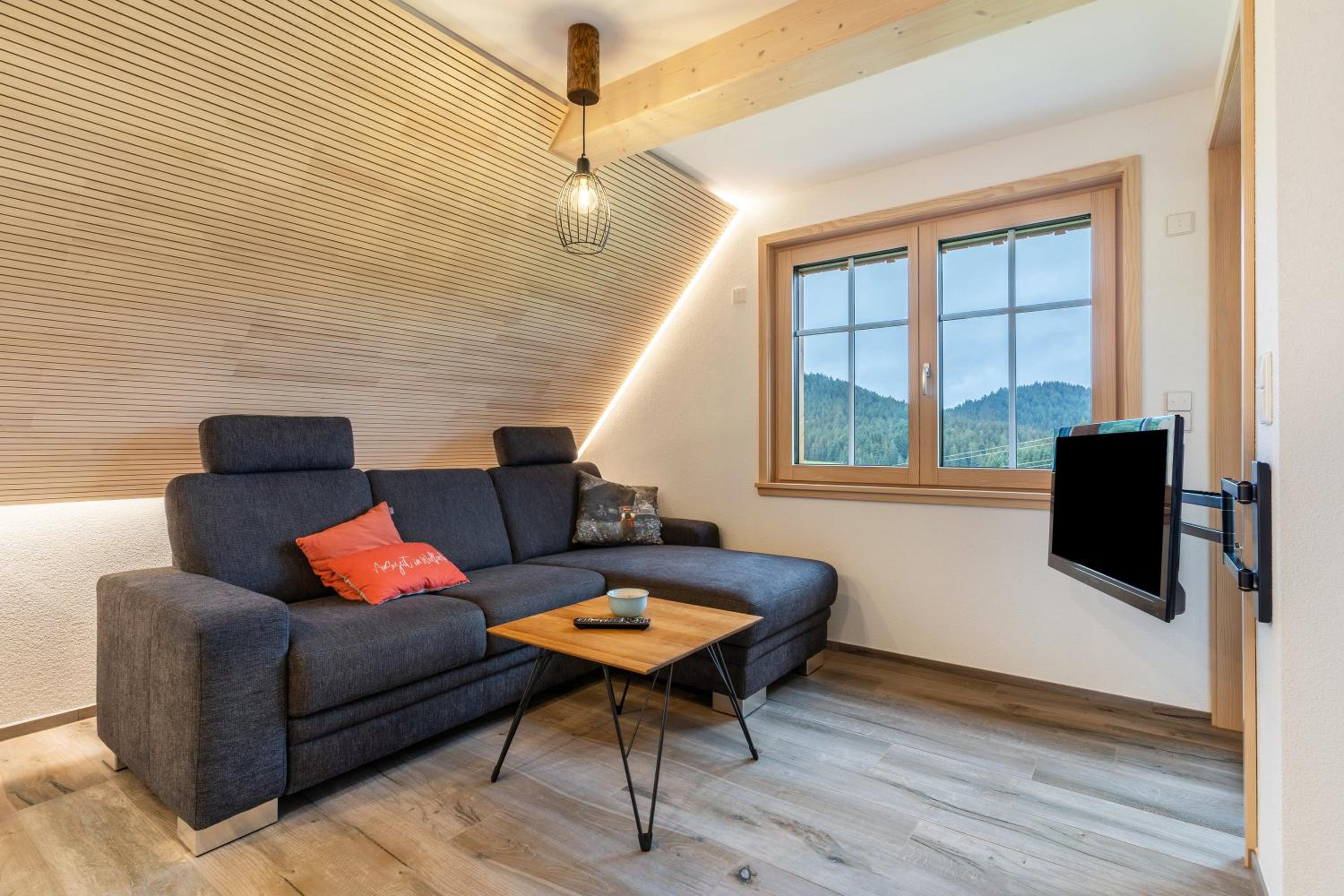 Superior One-Bedroom Apartment with Balcony