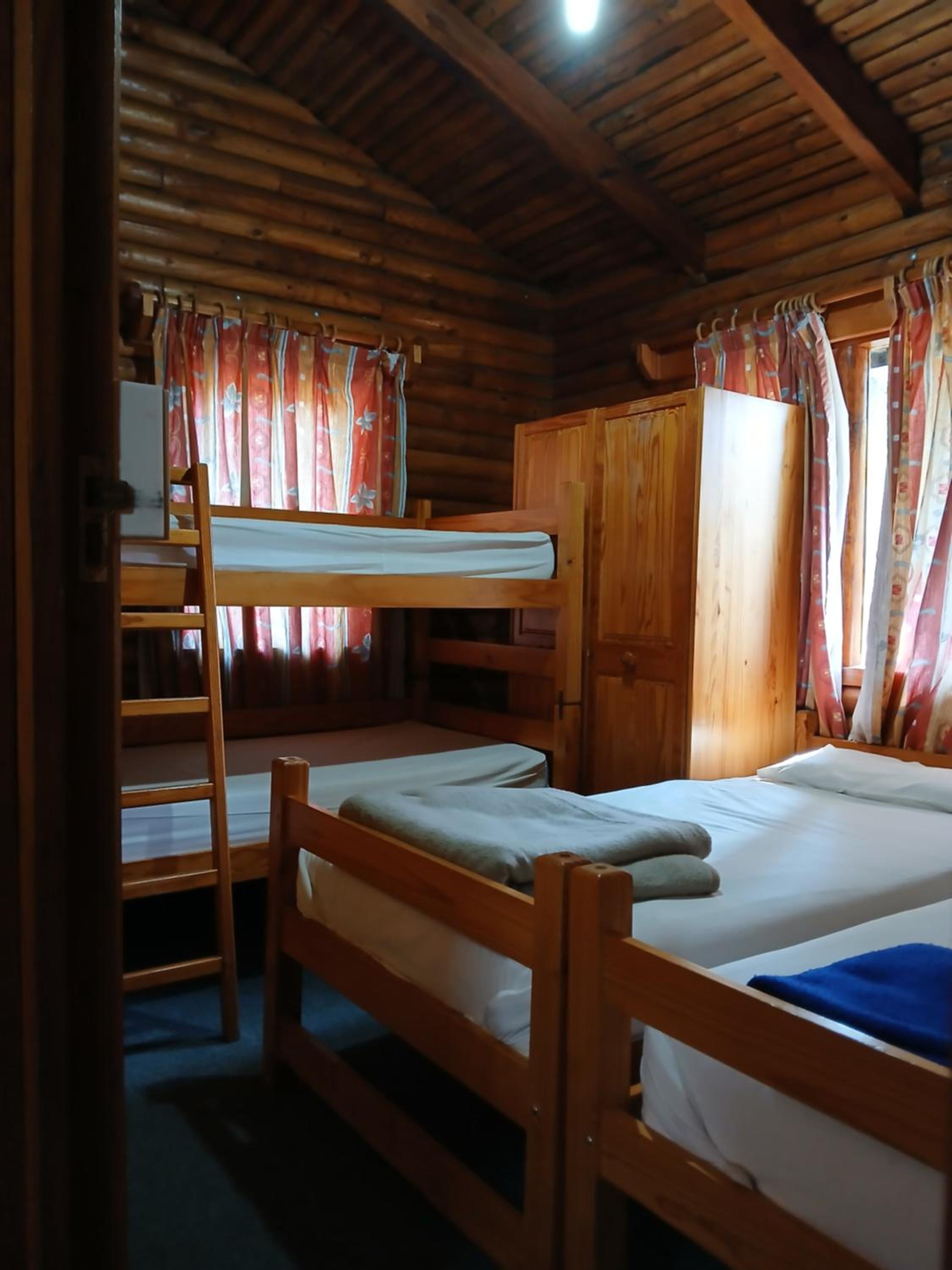Bungalow (4-6 Sleeper) - Photo 39