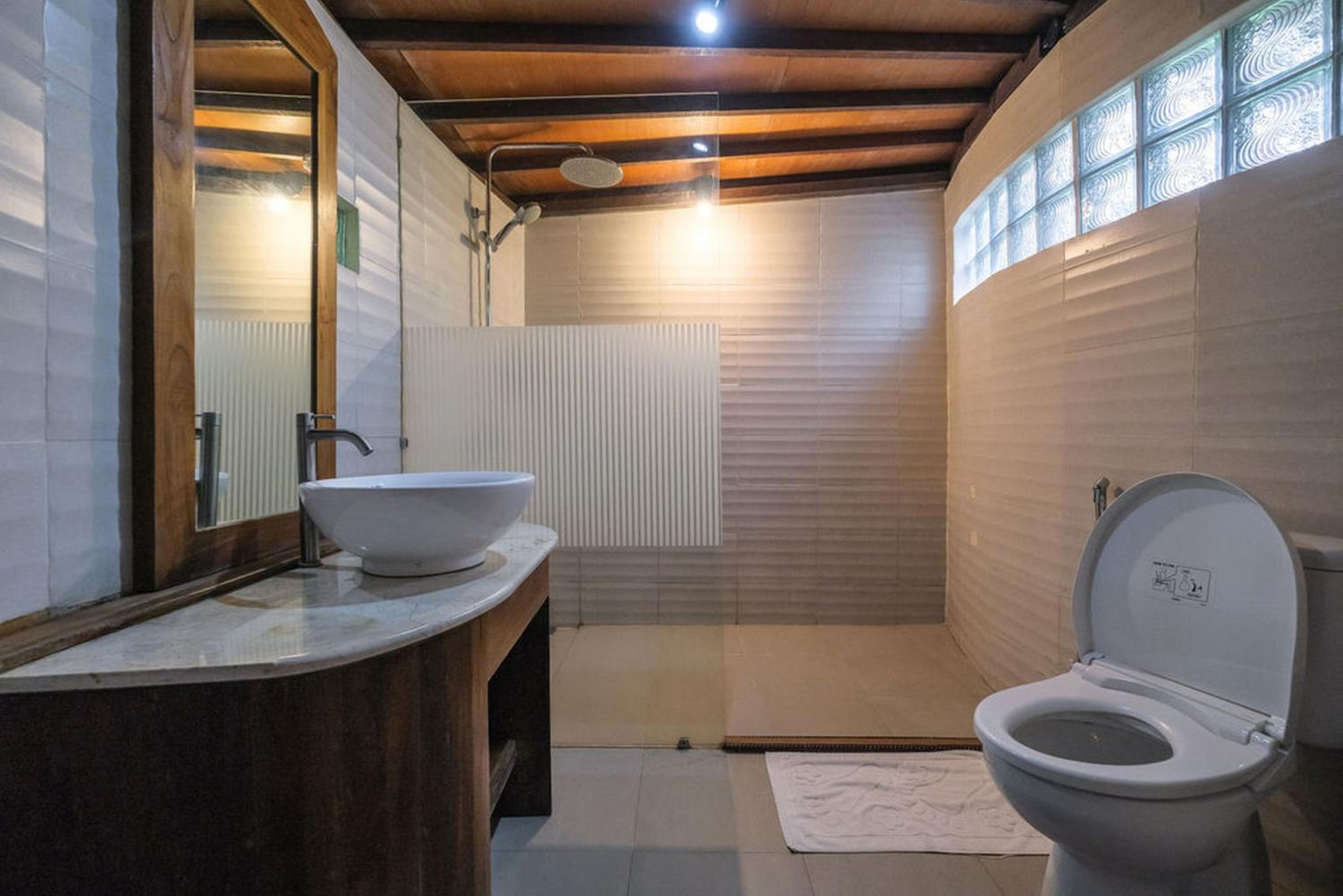 One-Bedroom Villa - Photo 14