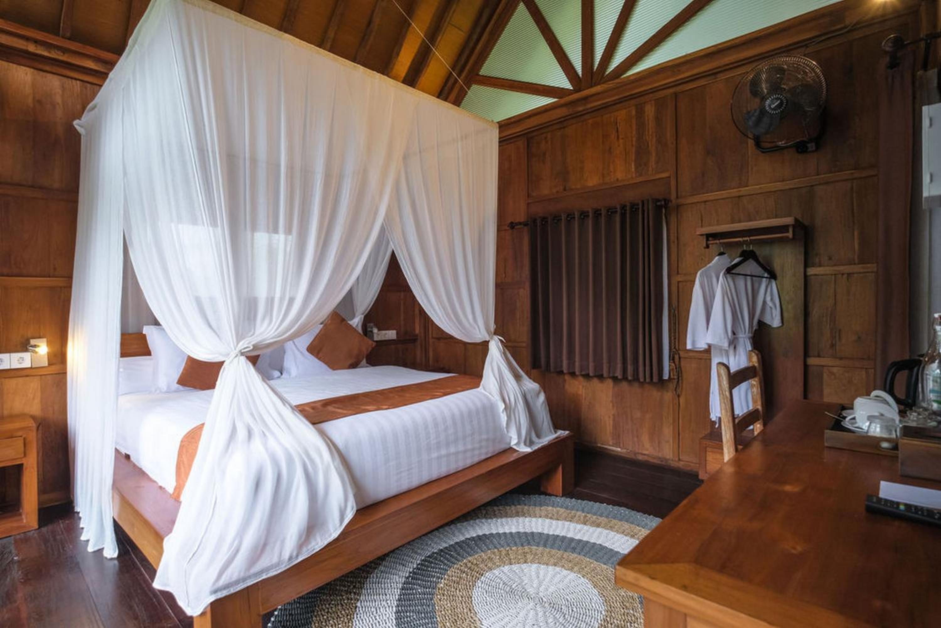 One-Bedroom Villa - Photo 12
