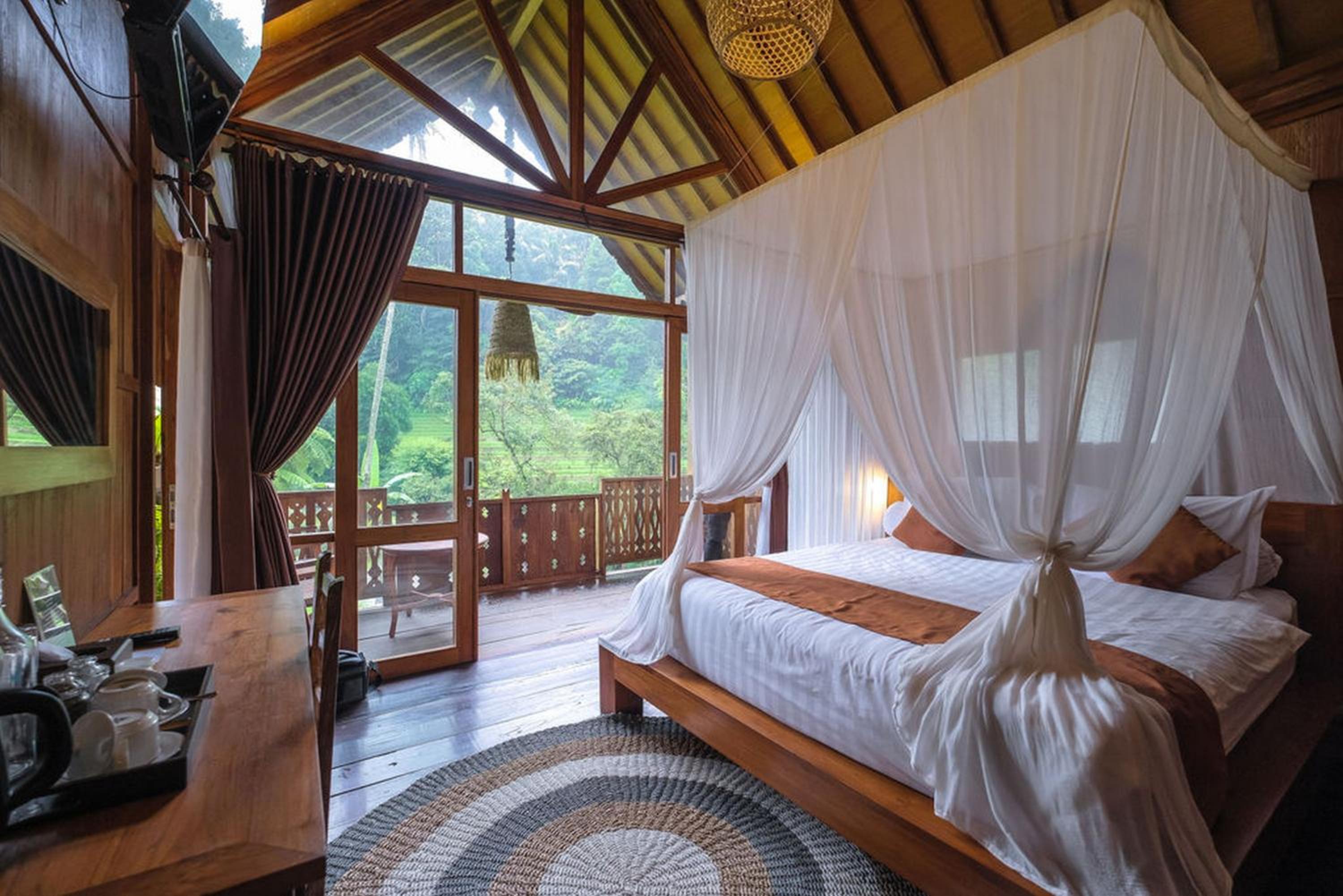 One-Bedroom Villa - Photo 2