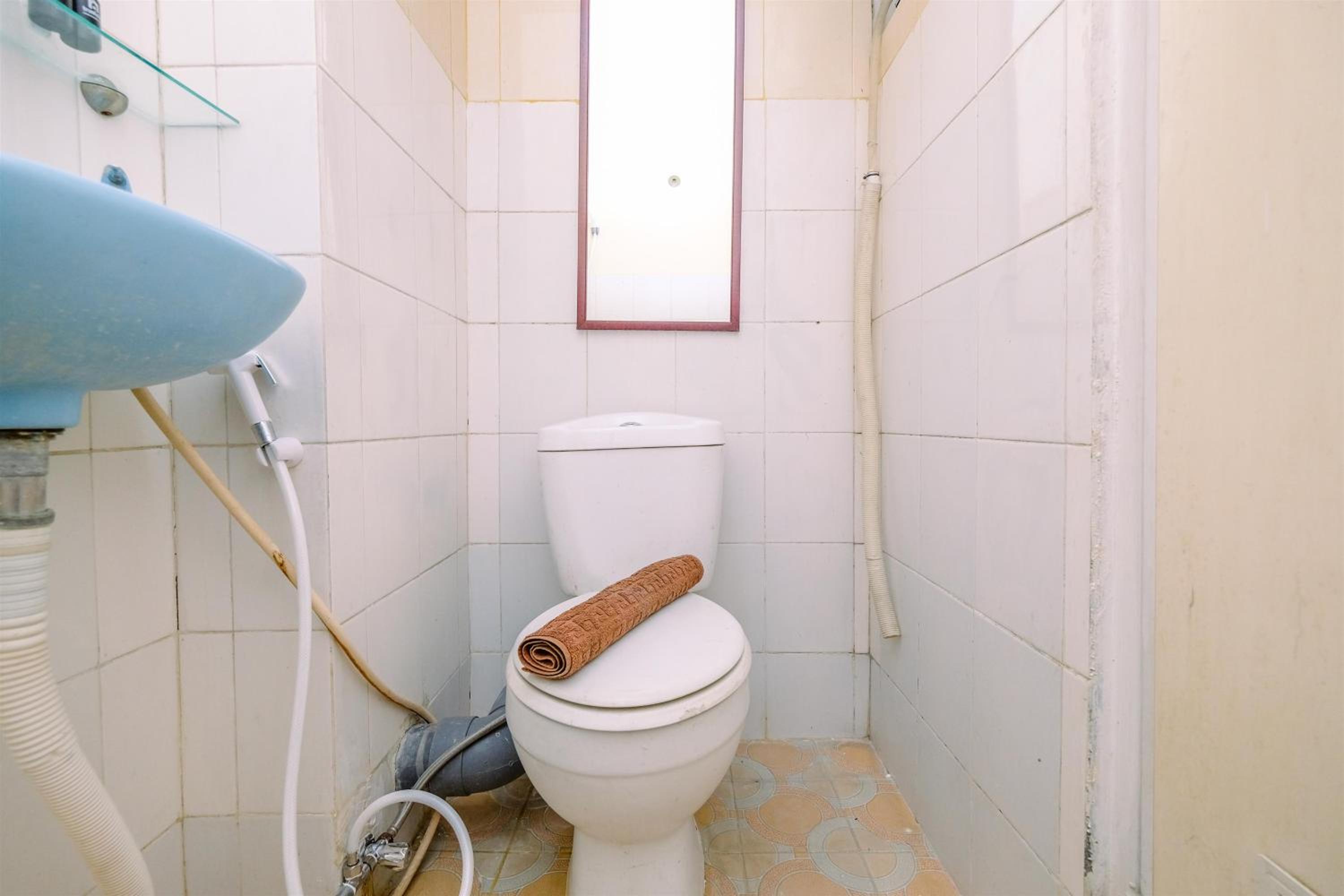 Two-Bedroom Apartment - Photo 8