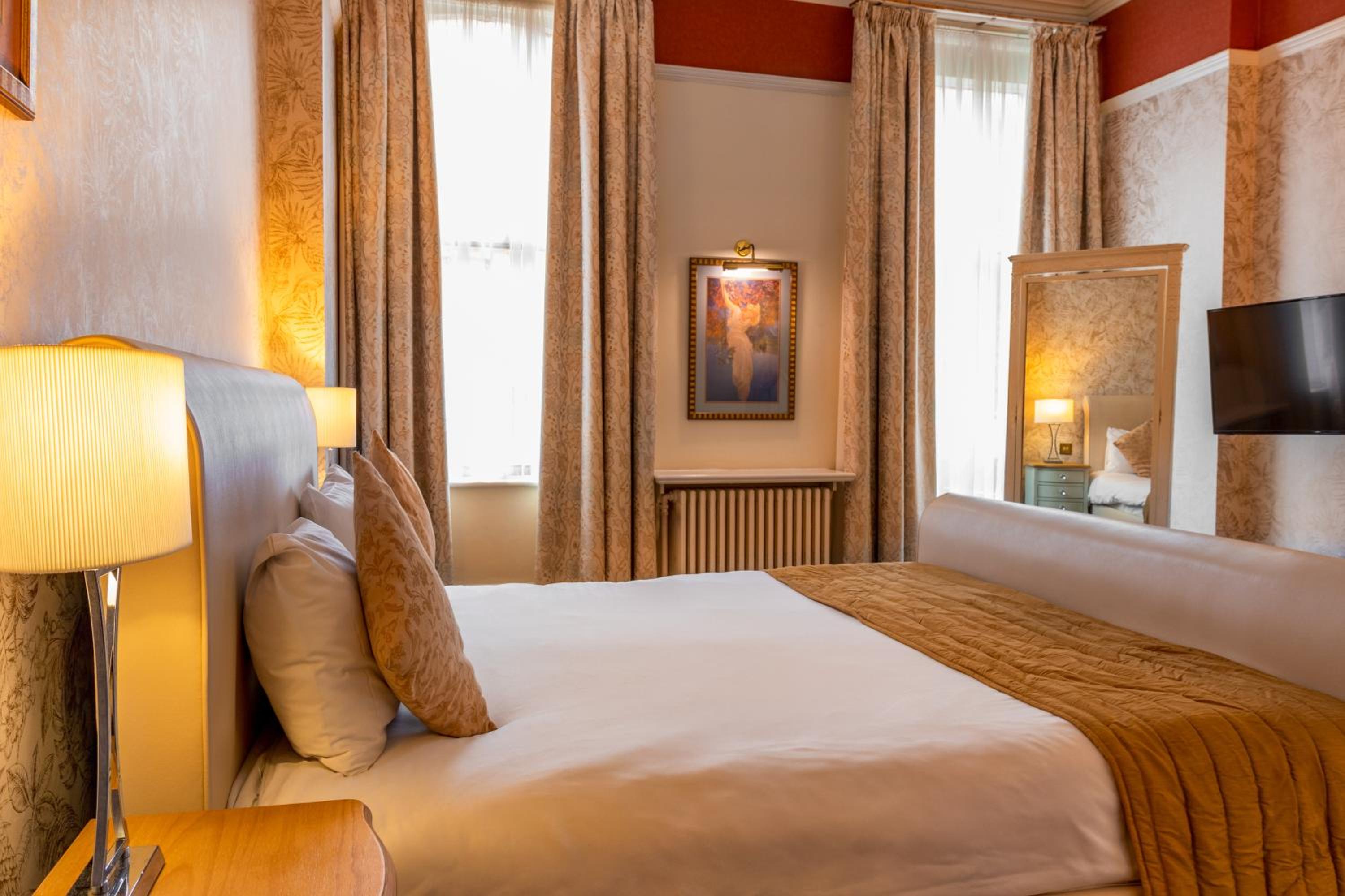 Executive Double Room - Photo 3