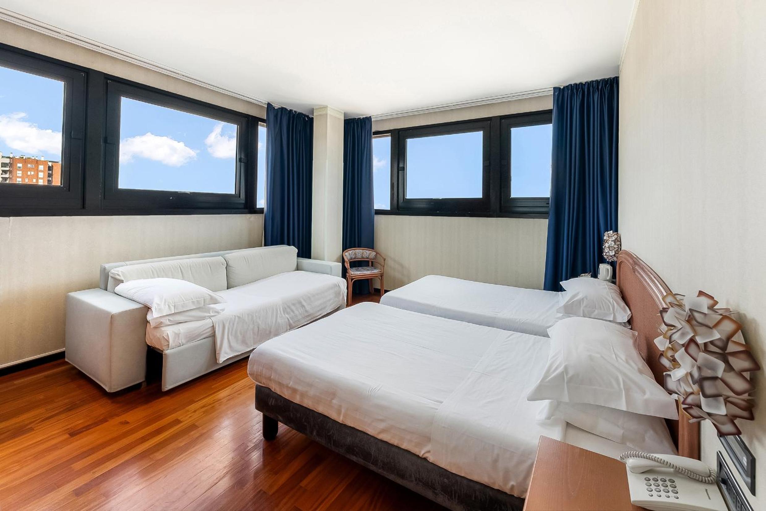 Superior Triple Room - Photo 6
