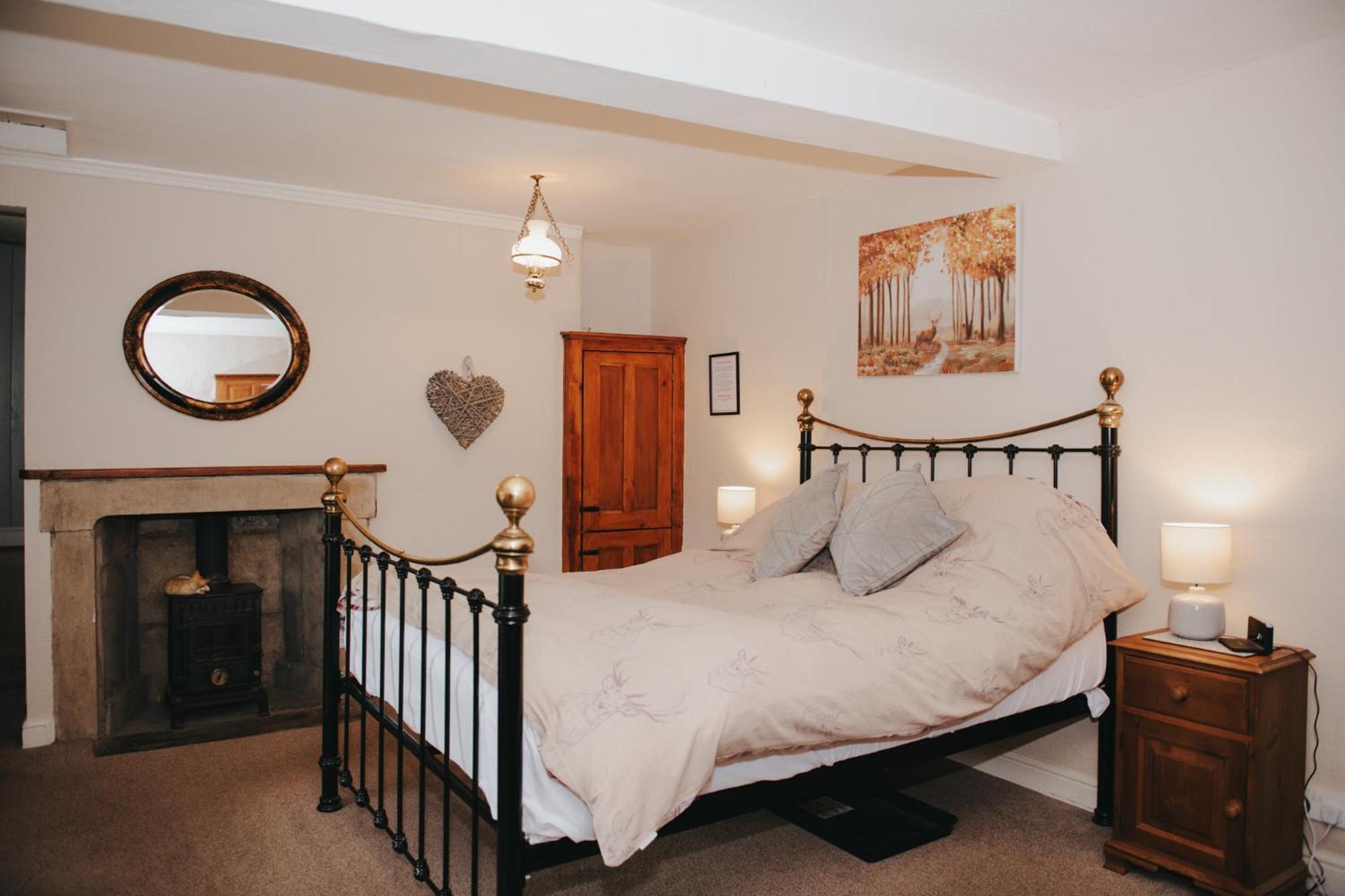 Standard King Room - Photo 1