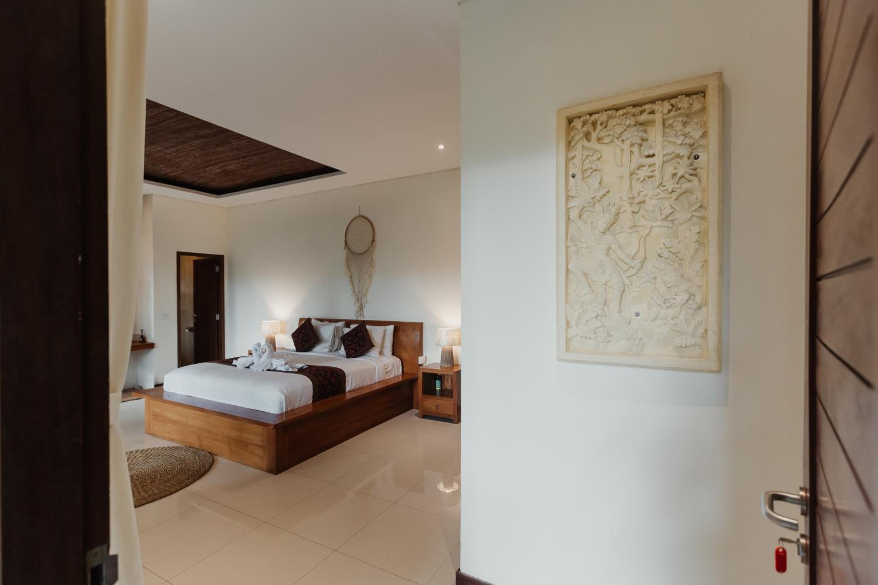 Deluxe Suite Jungle View