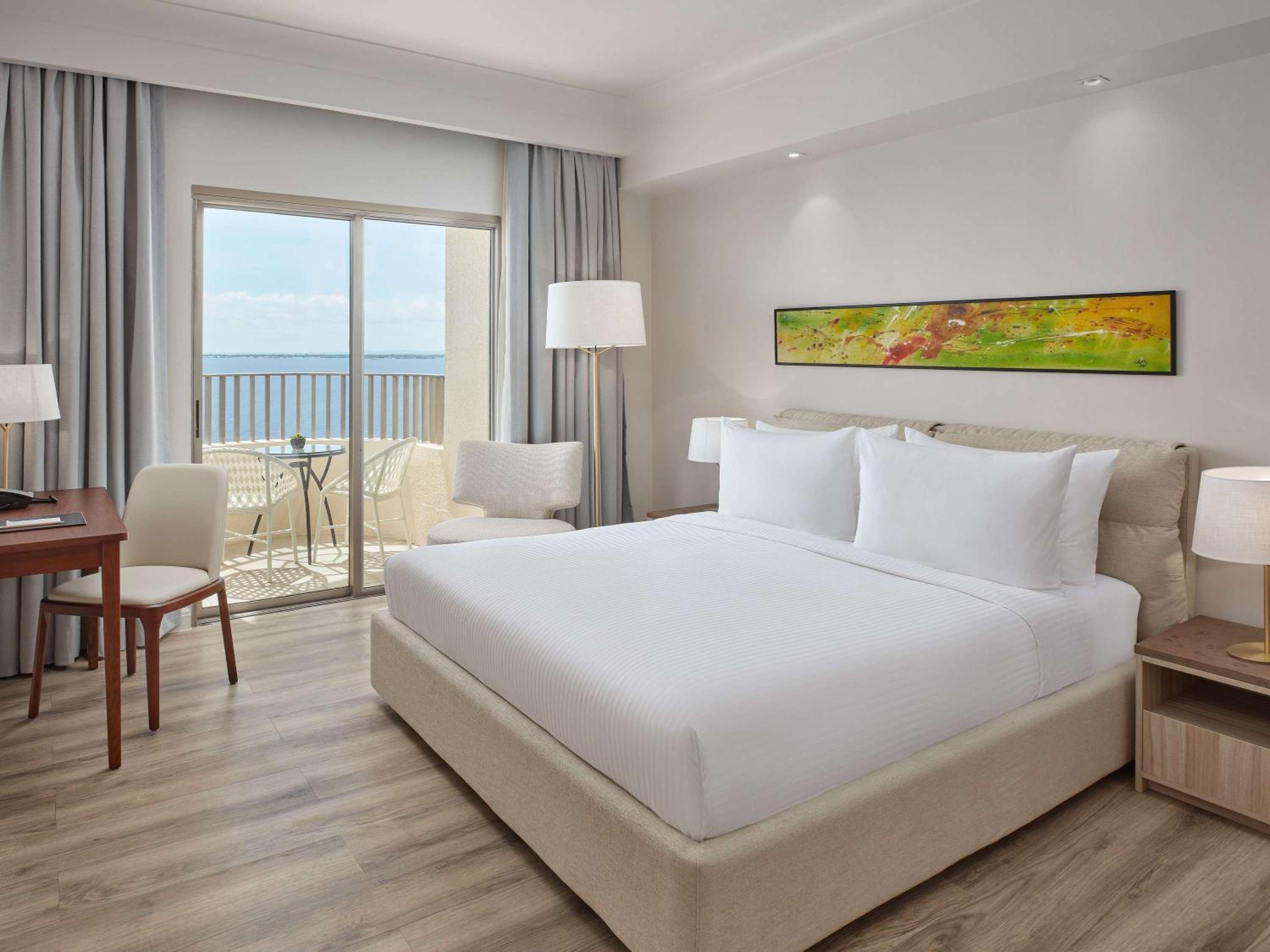 Premier Family Suite Two-Bedroom - Oceanfront - Photo 5