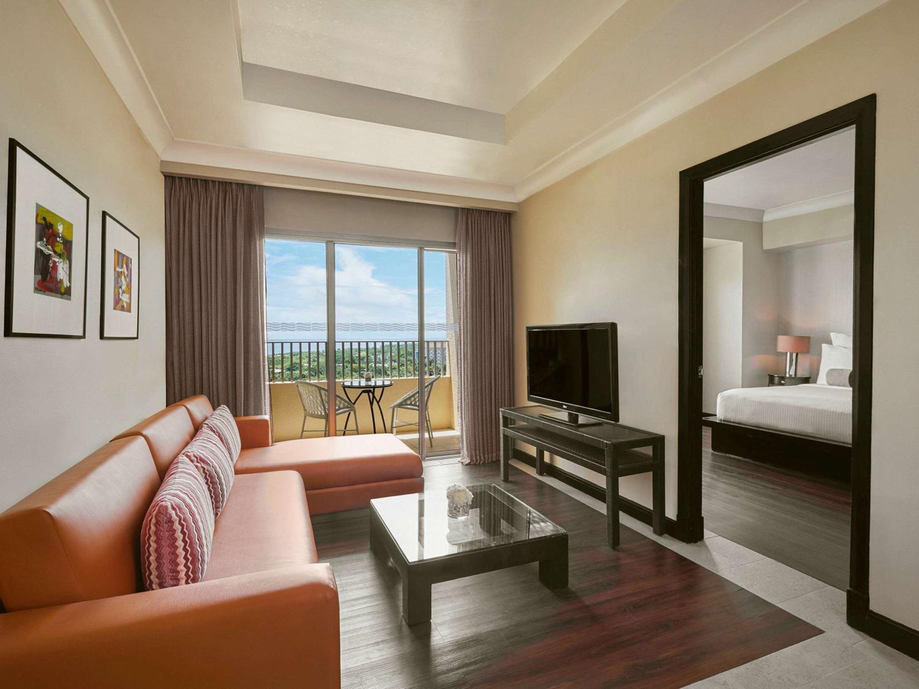 King Suite with Sea View - Photo 3