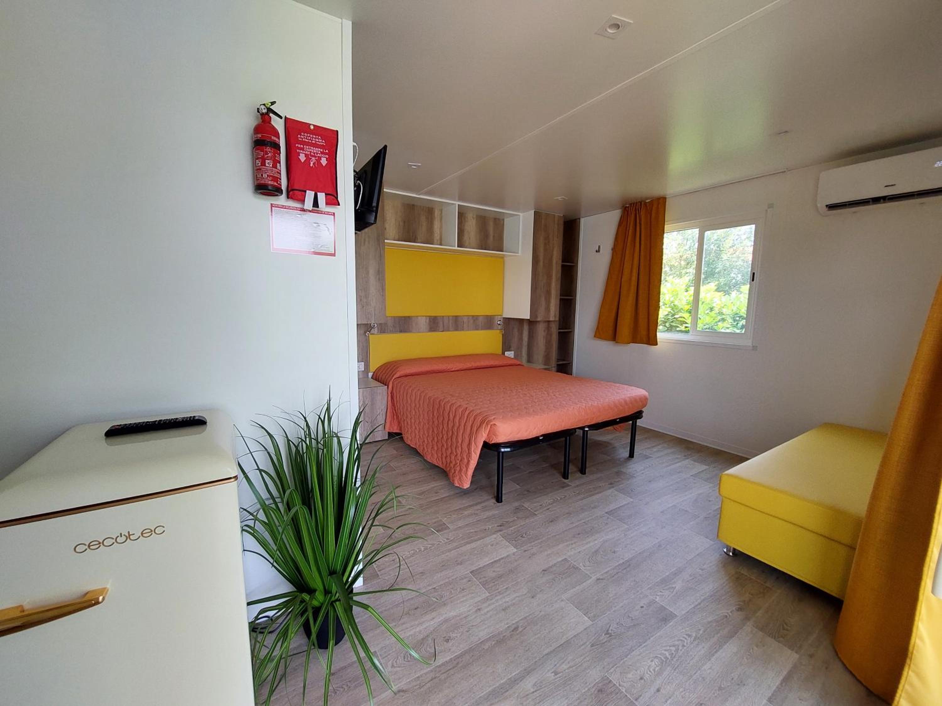 Mobile Home photo 1