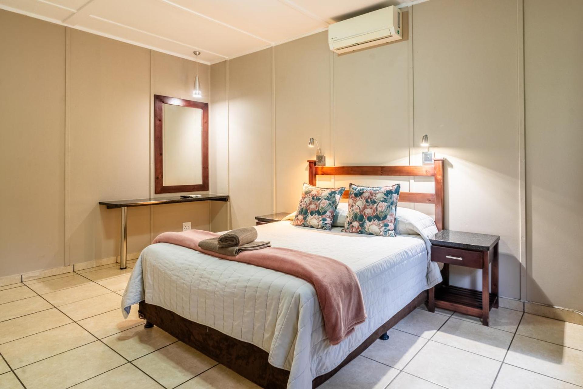 6 Sleeper House (Wheelchair friendly)