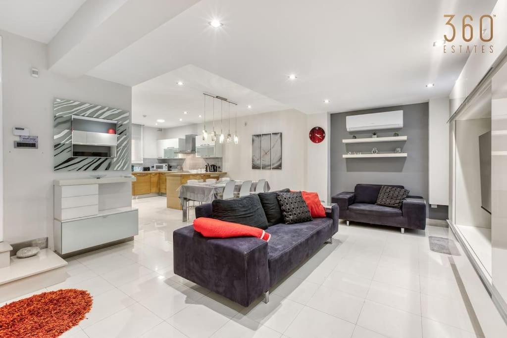 Three-Bedroom Apartment