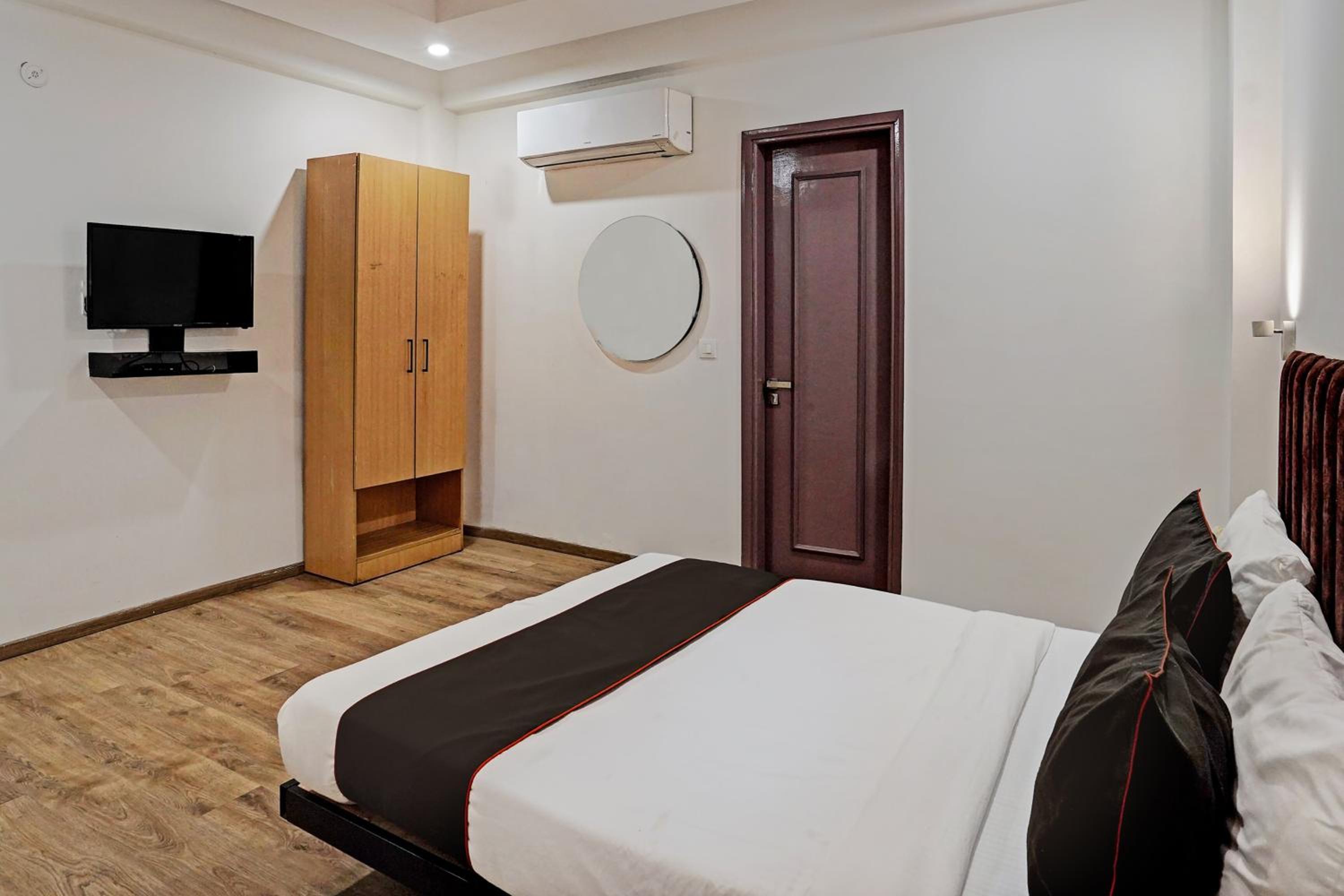 Classic Triple Room