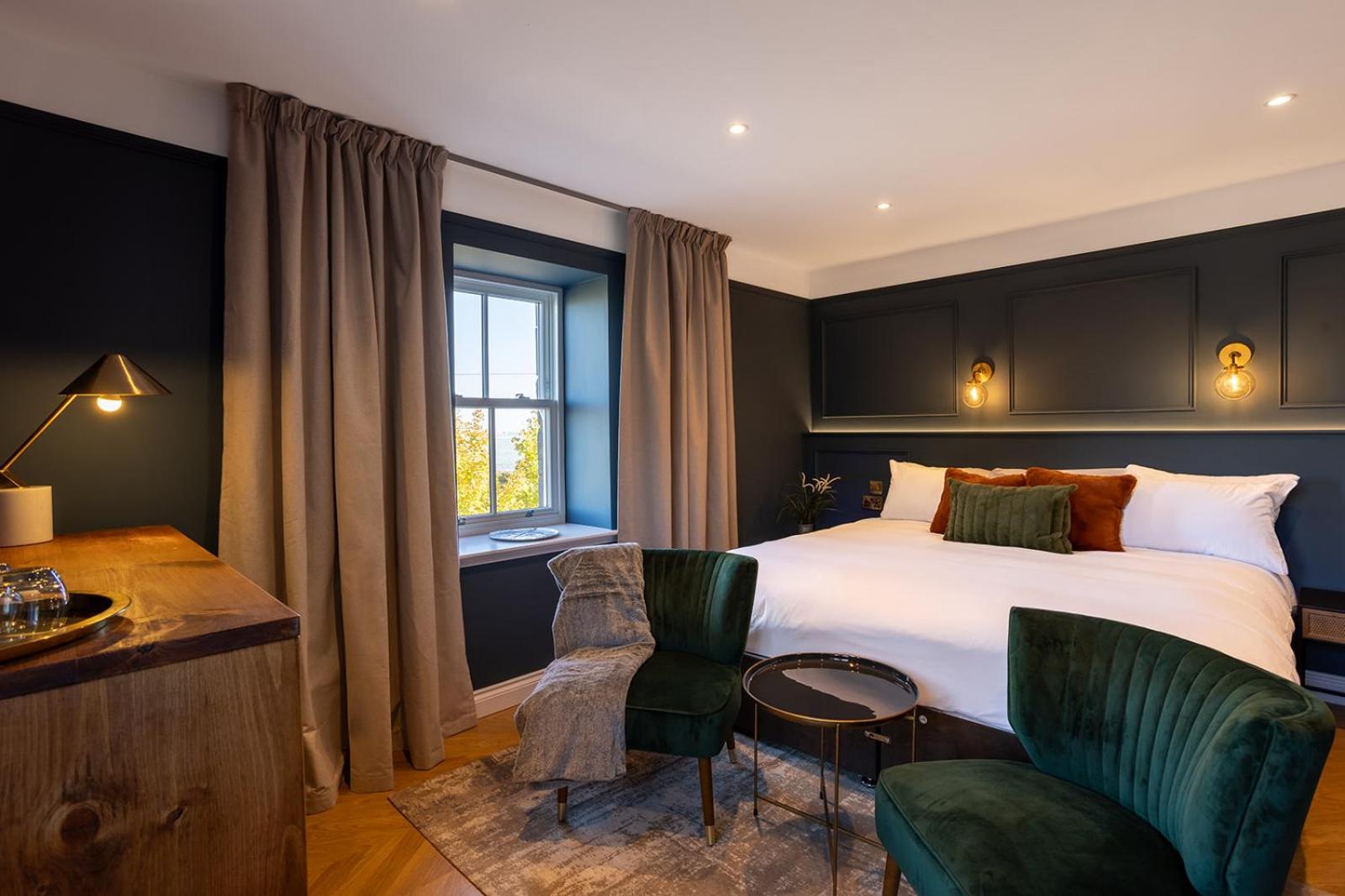 Suite with River View