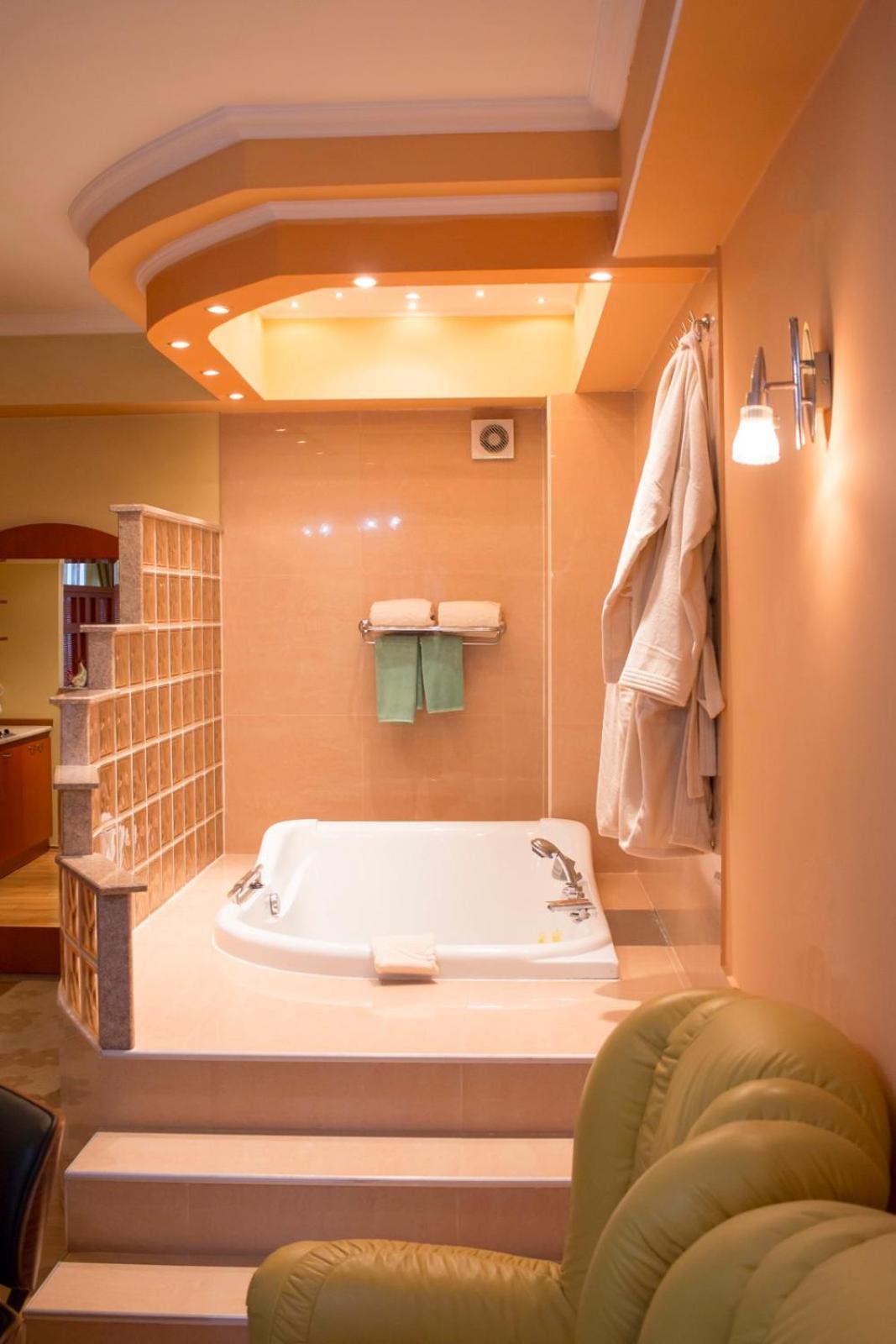 Standard Suite