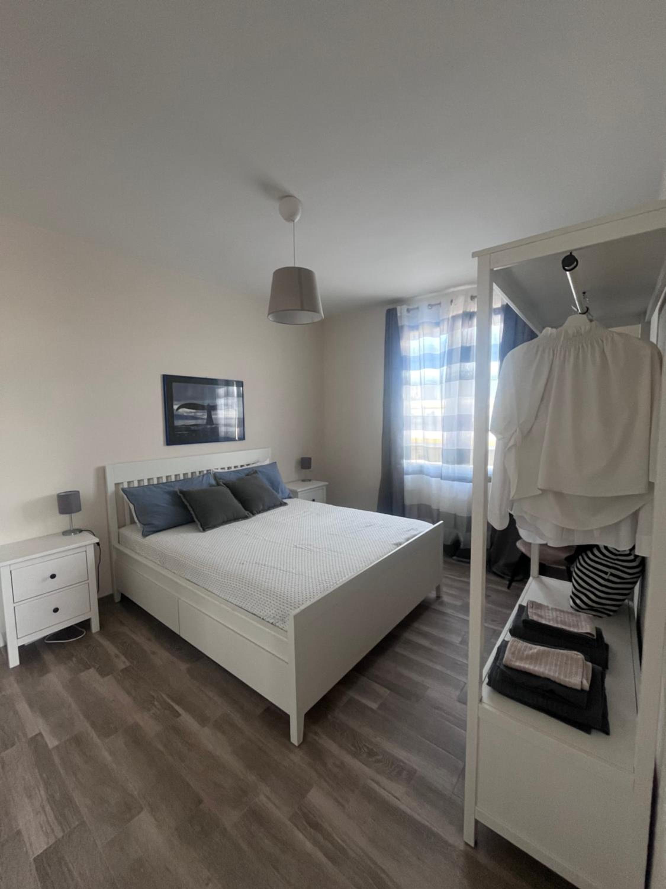 One-Bedroom Apartment with Terrace