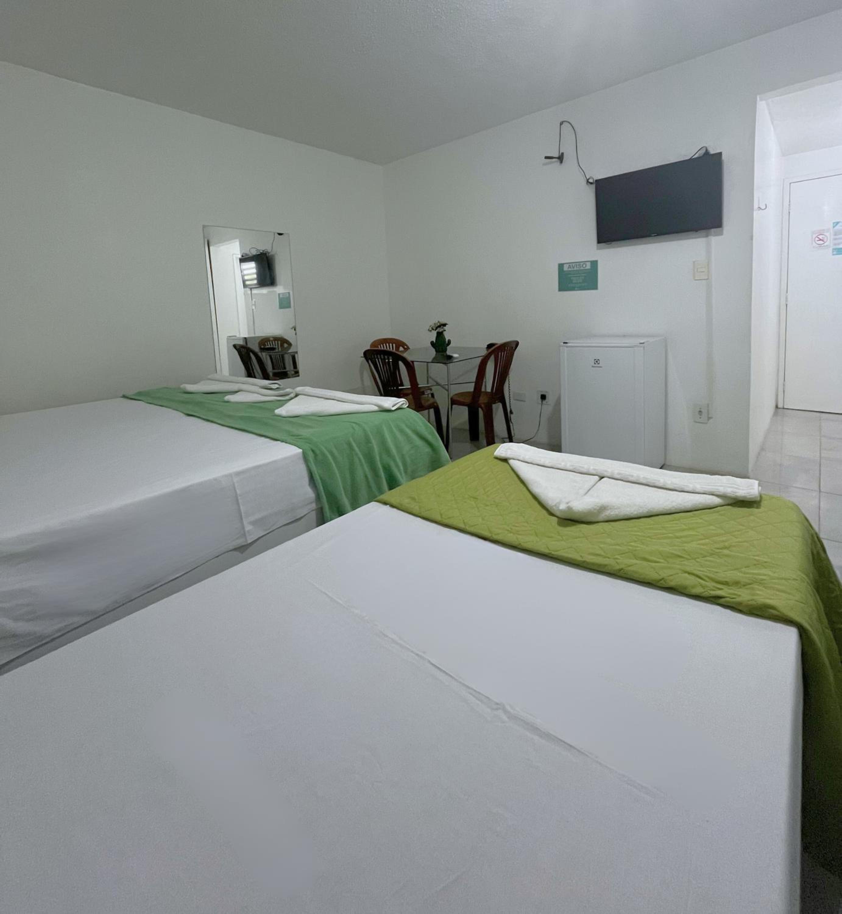 Standard Quadruple Room - Photo 7