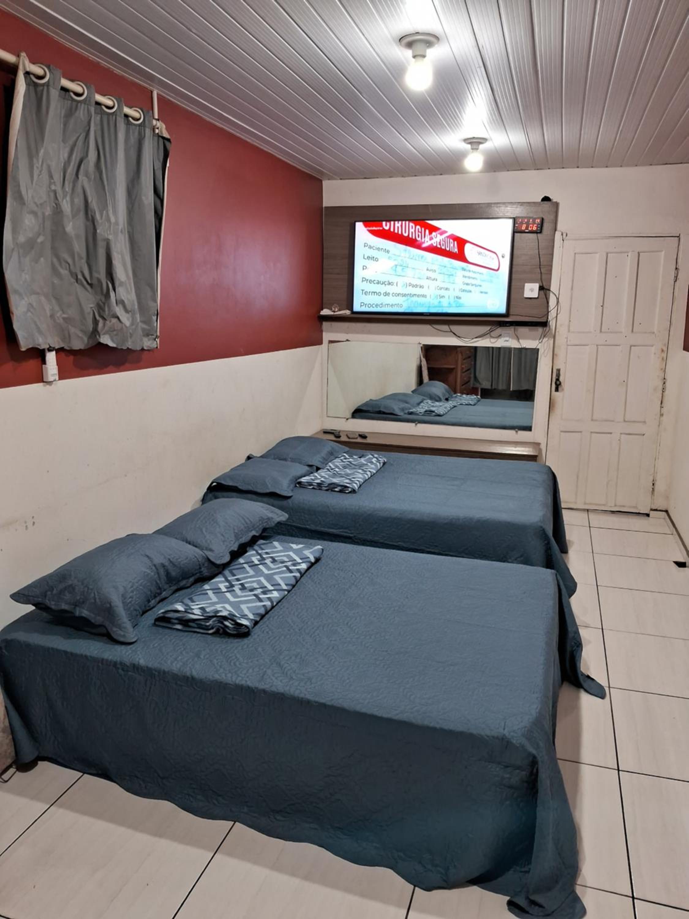 One-Bedroom House photo 1