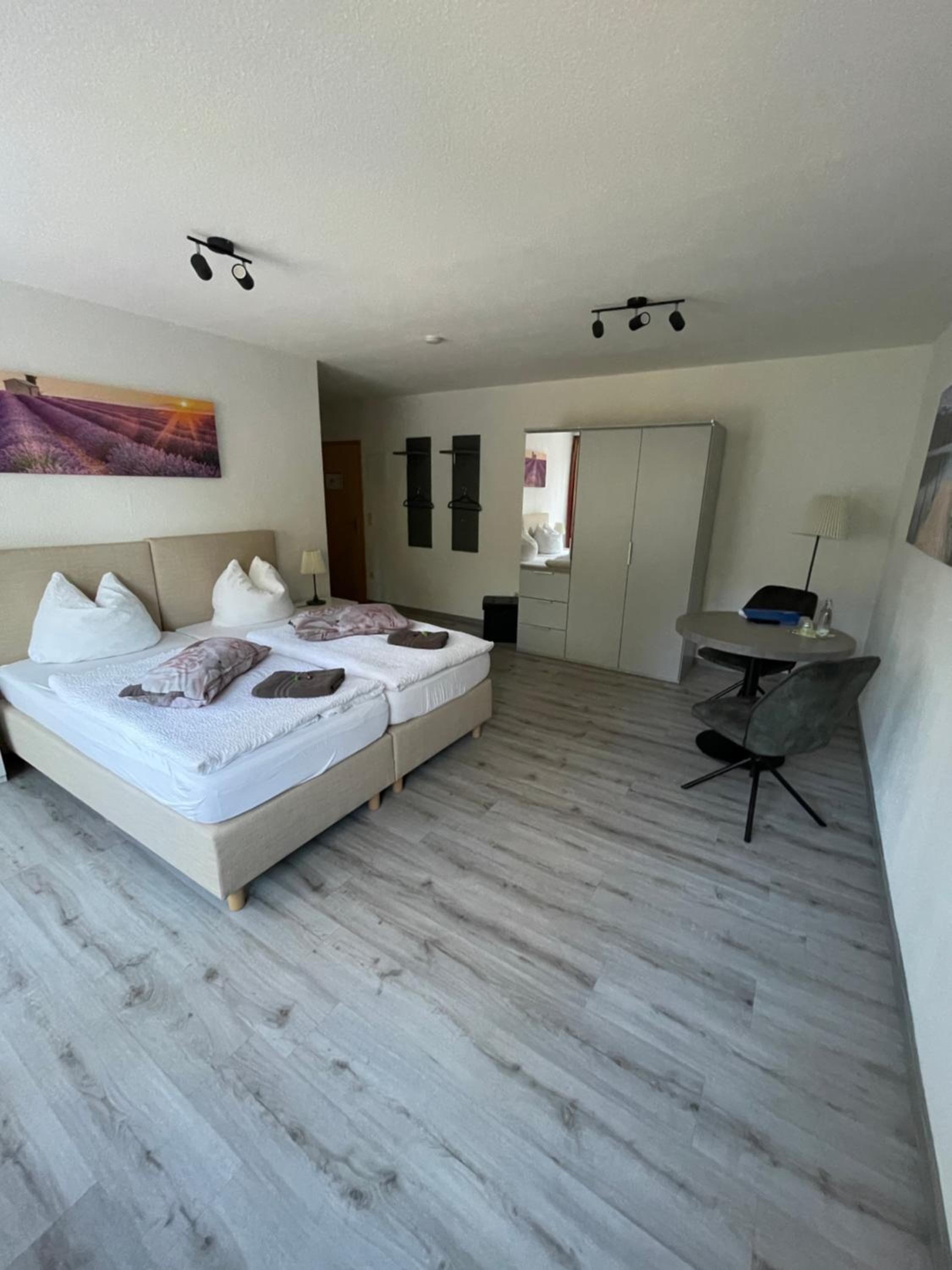 Double Room with Balcony photo 3