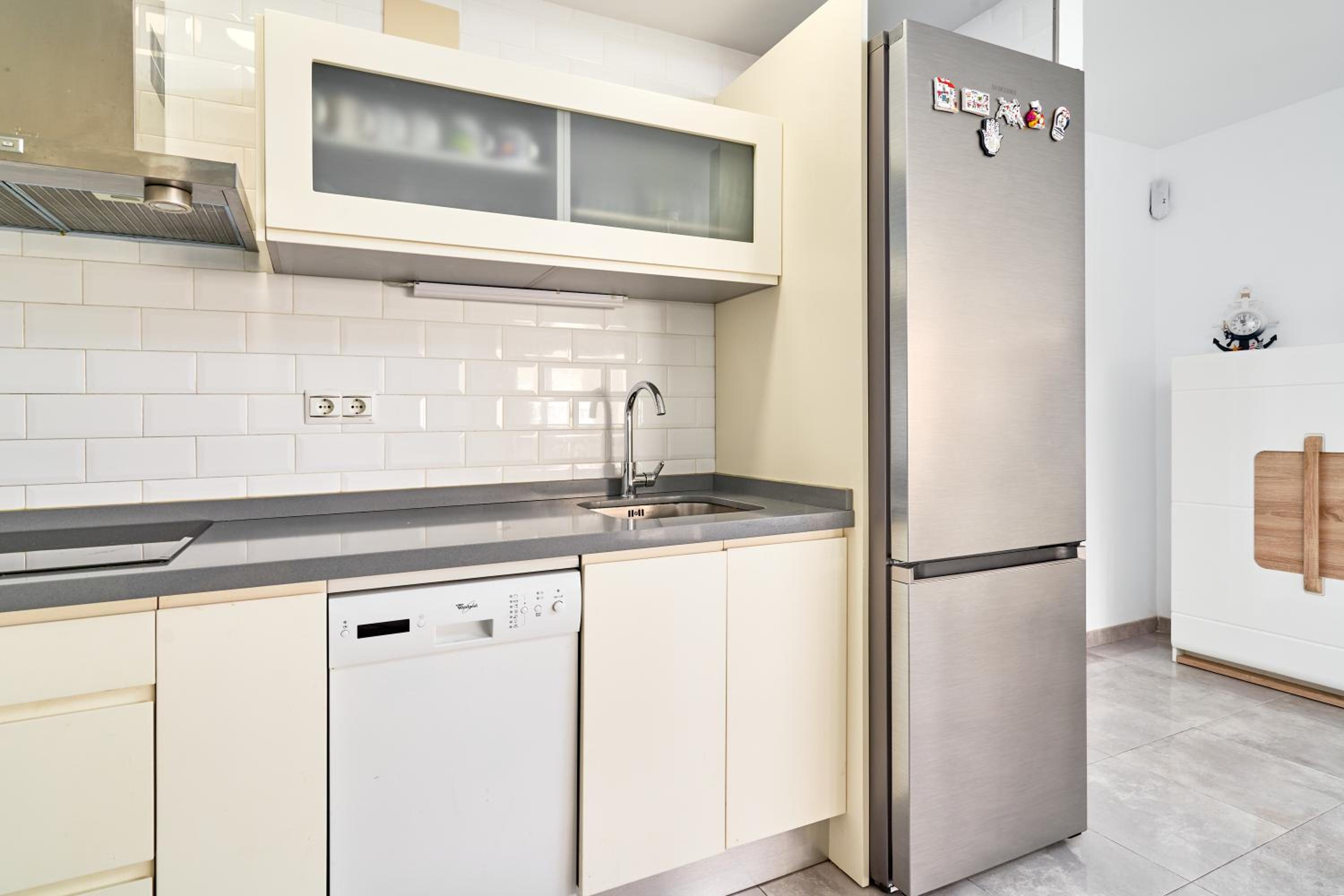 Two-Bedroom Deluxe Apartment with Ocean View photo 3