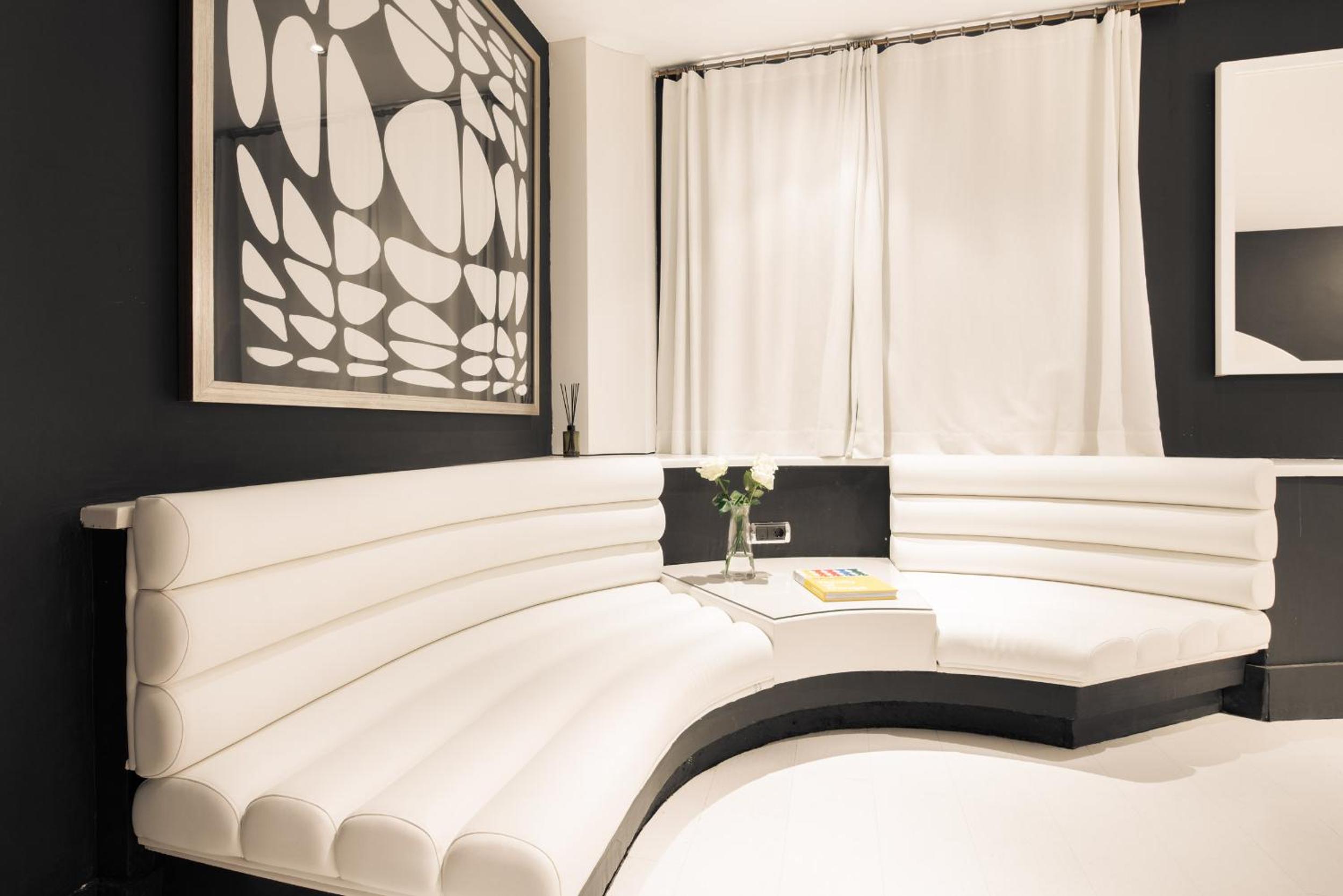 Grand Suite with Spa Bath