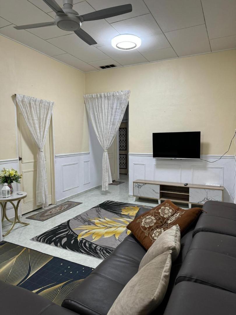 One-Bedroom House photo 2