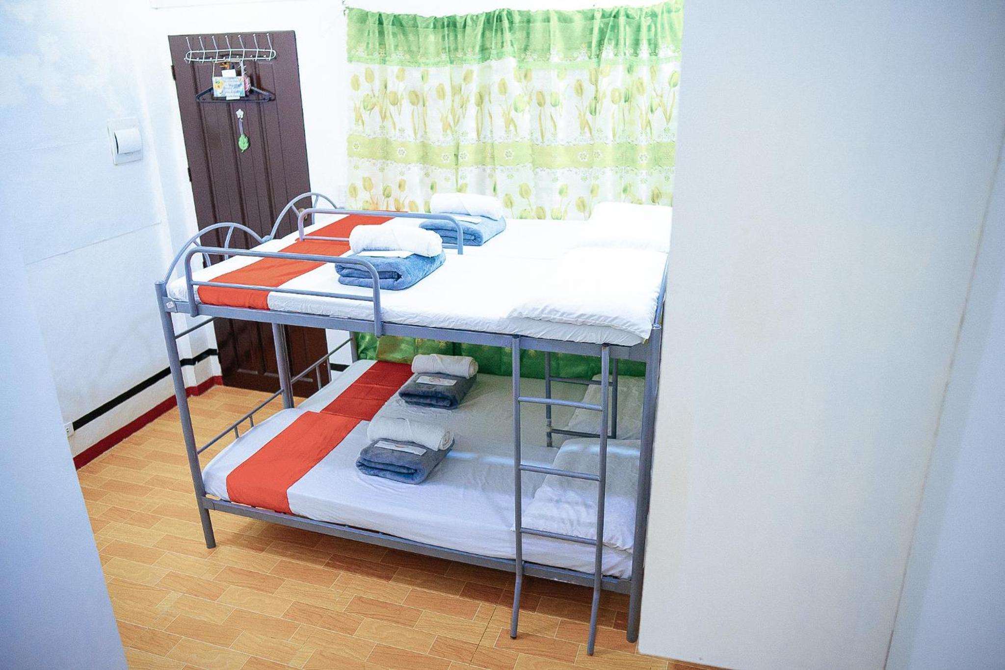 Quadruple Room photo 3