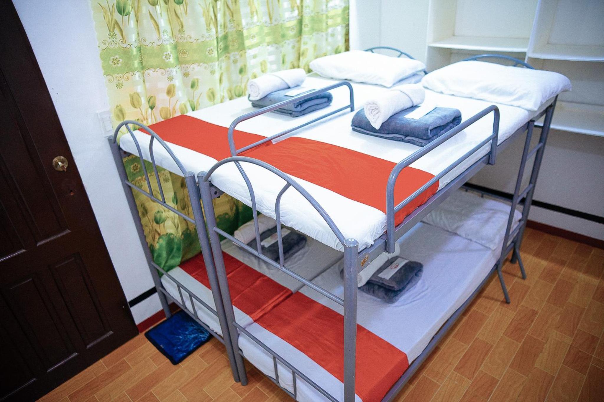 Quadruple Room photo 2