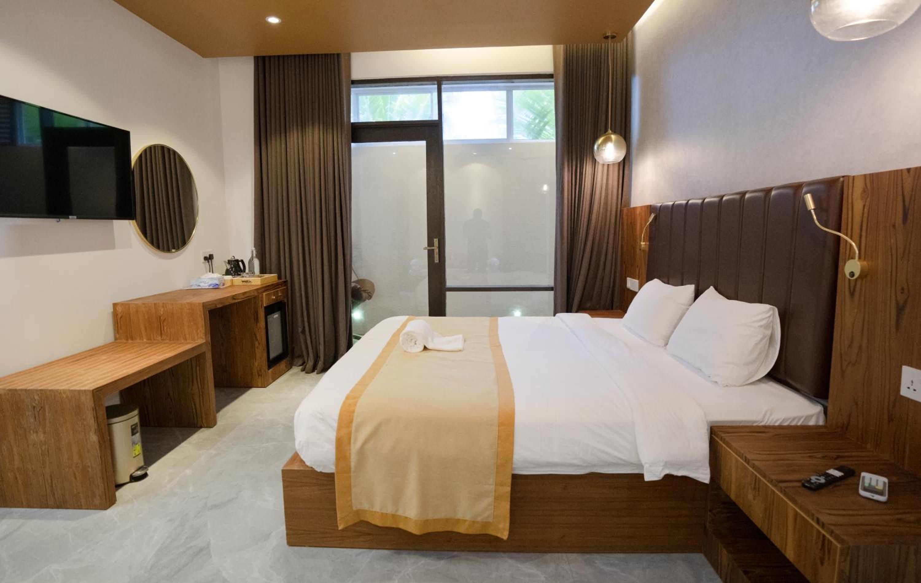 King Suite with Spa Bath