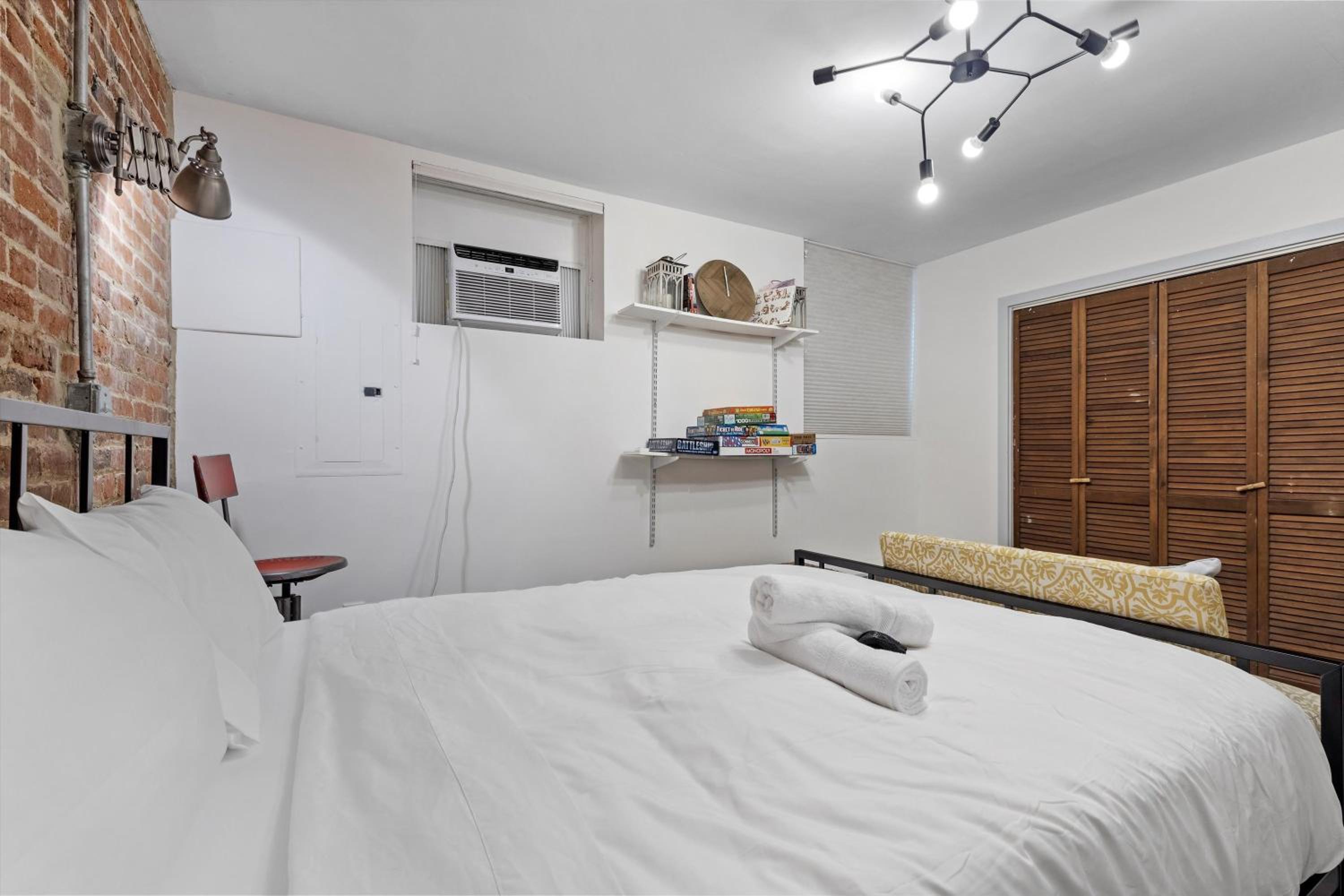 Apartment photo 1