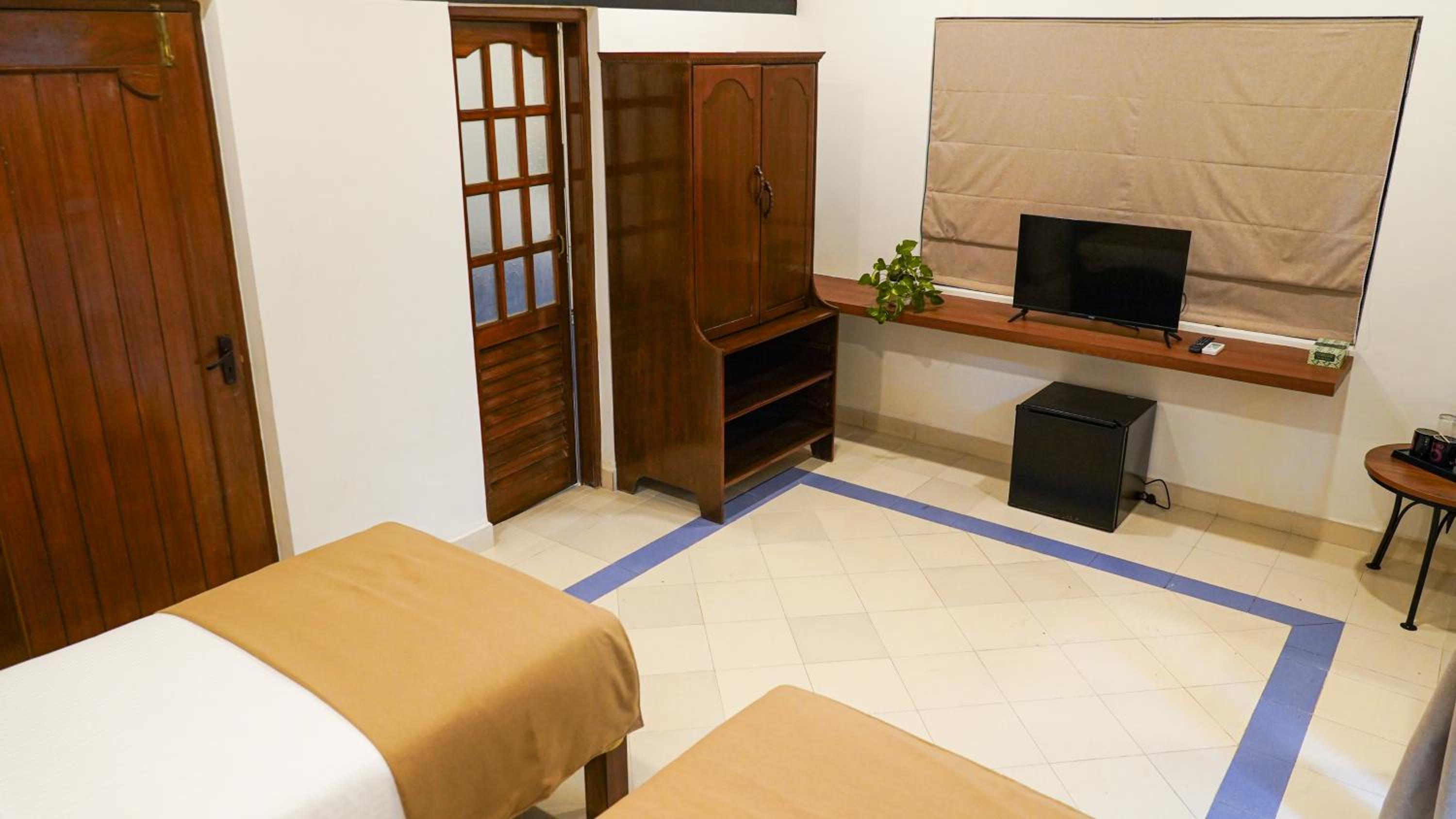 Standard Twin Room photo 2
