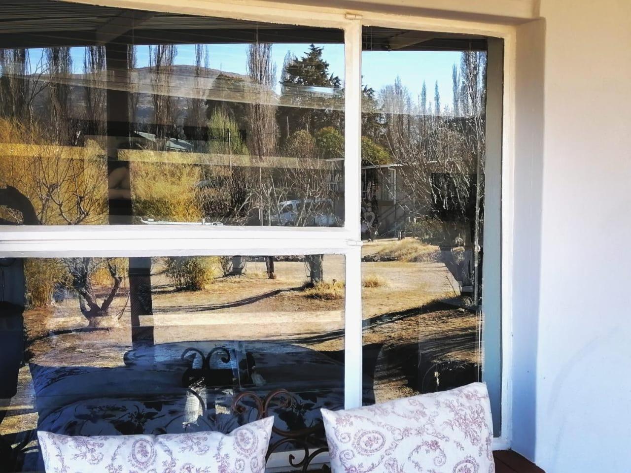 One-Bedroom Chalet - Cottage  photo 2