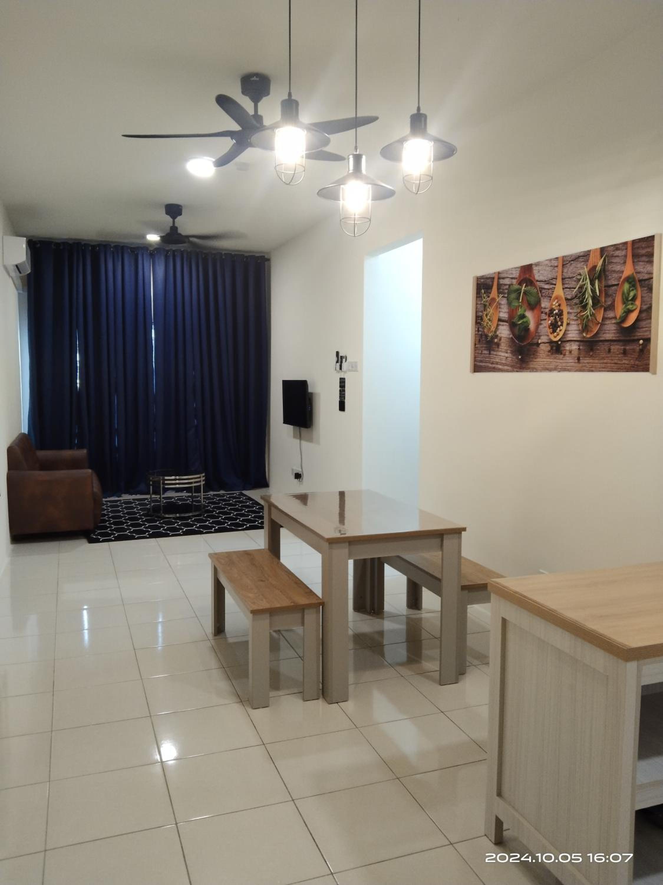 Apartment photo 1