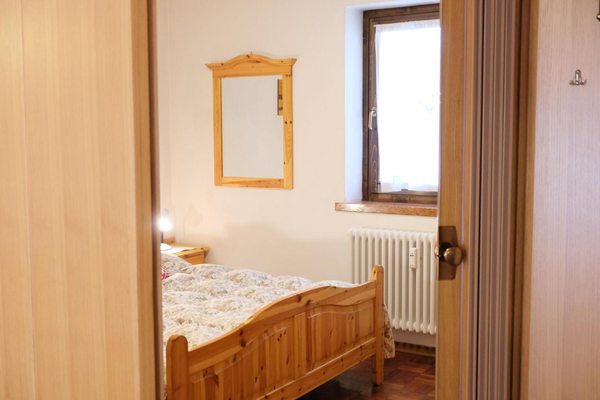Apartment With Mountain View photo 1