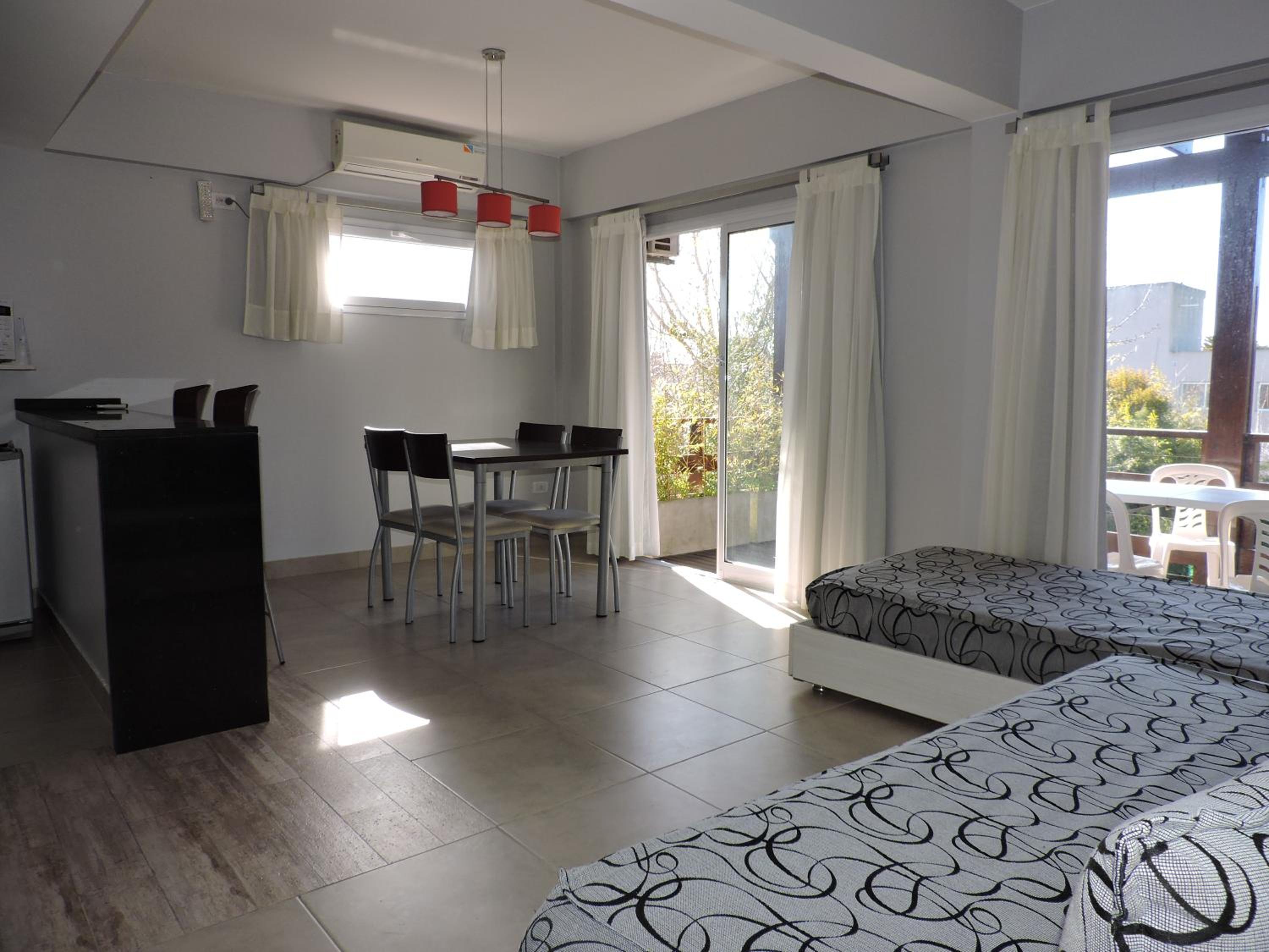 Studio Apartment photo 1