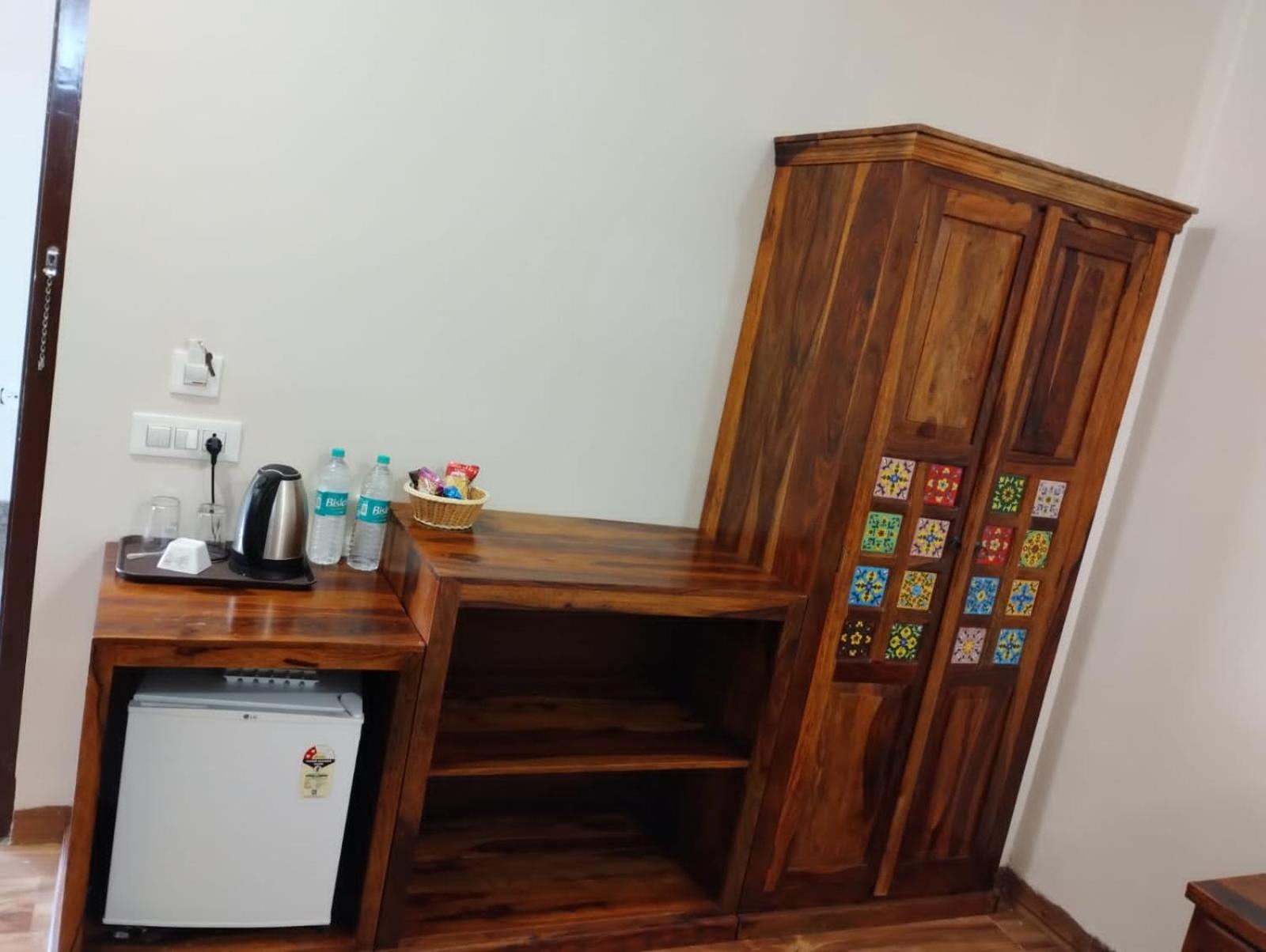 King Room With Balcony photo 2