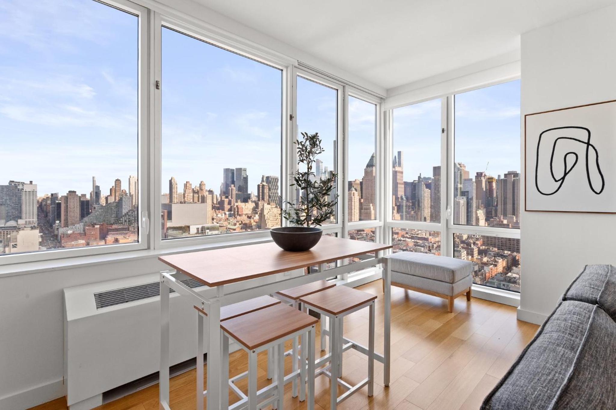 One-Bedroom Apartment With View photo 3