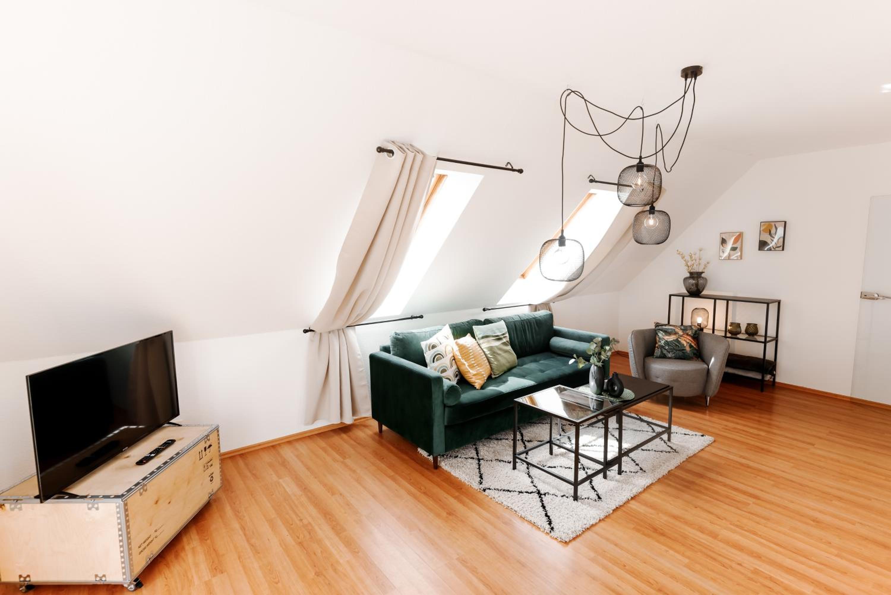 One-Bedroom Apartment photo 2